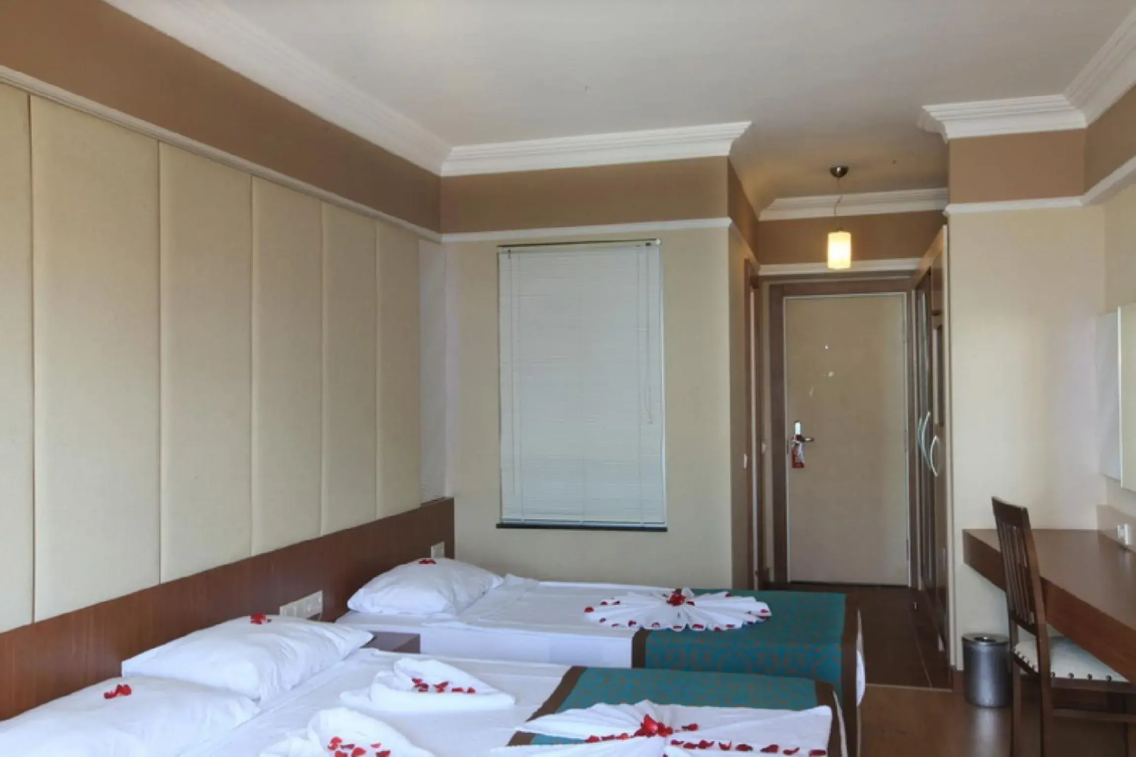 Photo of the whole room, Bed in Tac Premier Hotel & Spa