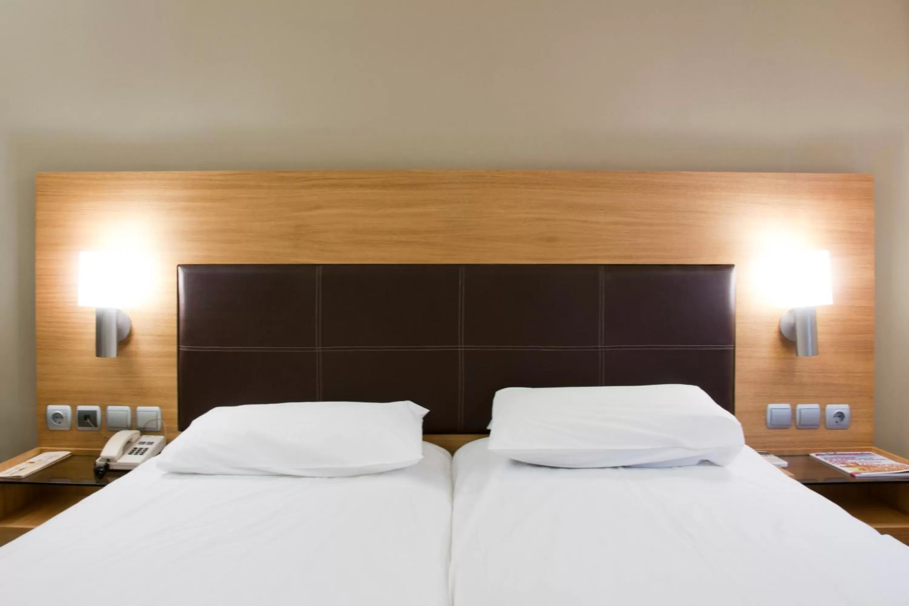 Bed in Capsis Hotel Thessaloniki