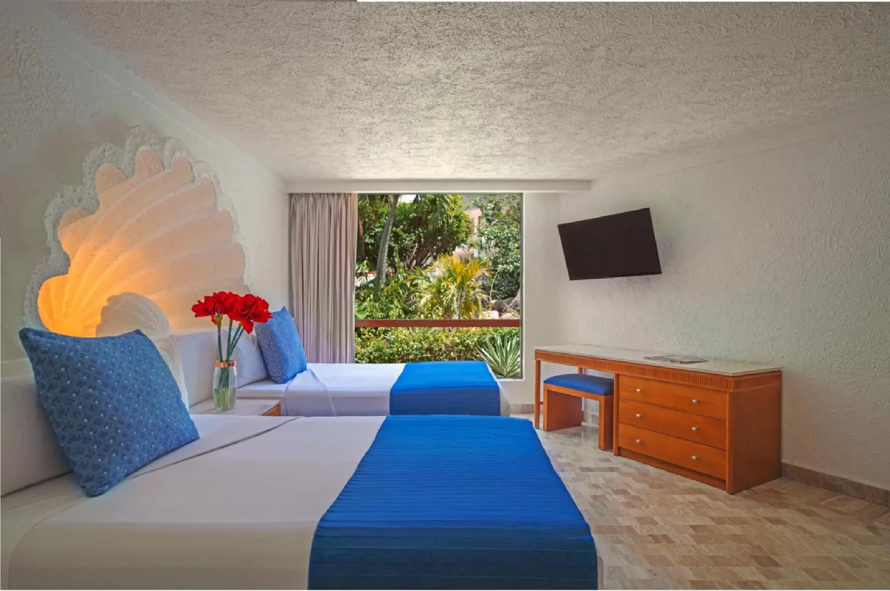 Photo of the whole room, Bed in Park Royal Beach Acapulco - All Inclusive