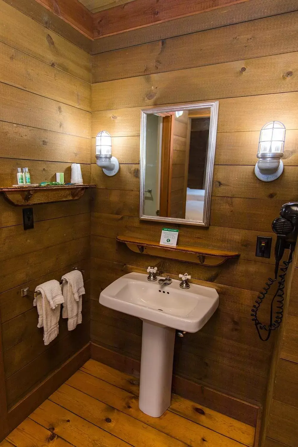 Bathroom in Drummond Island Resort & Conference Center