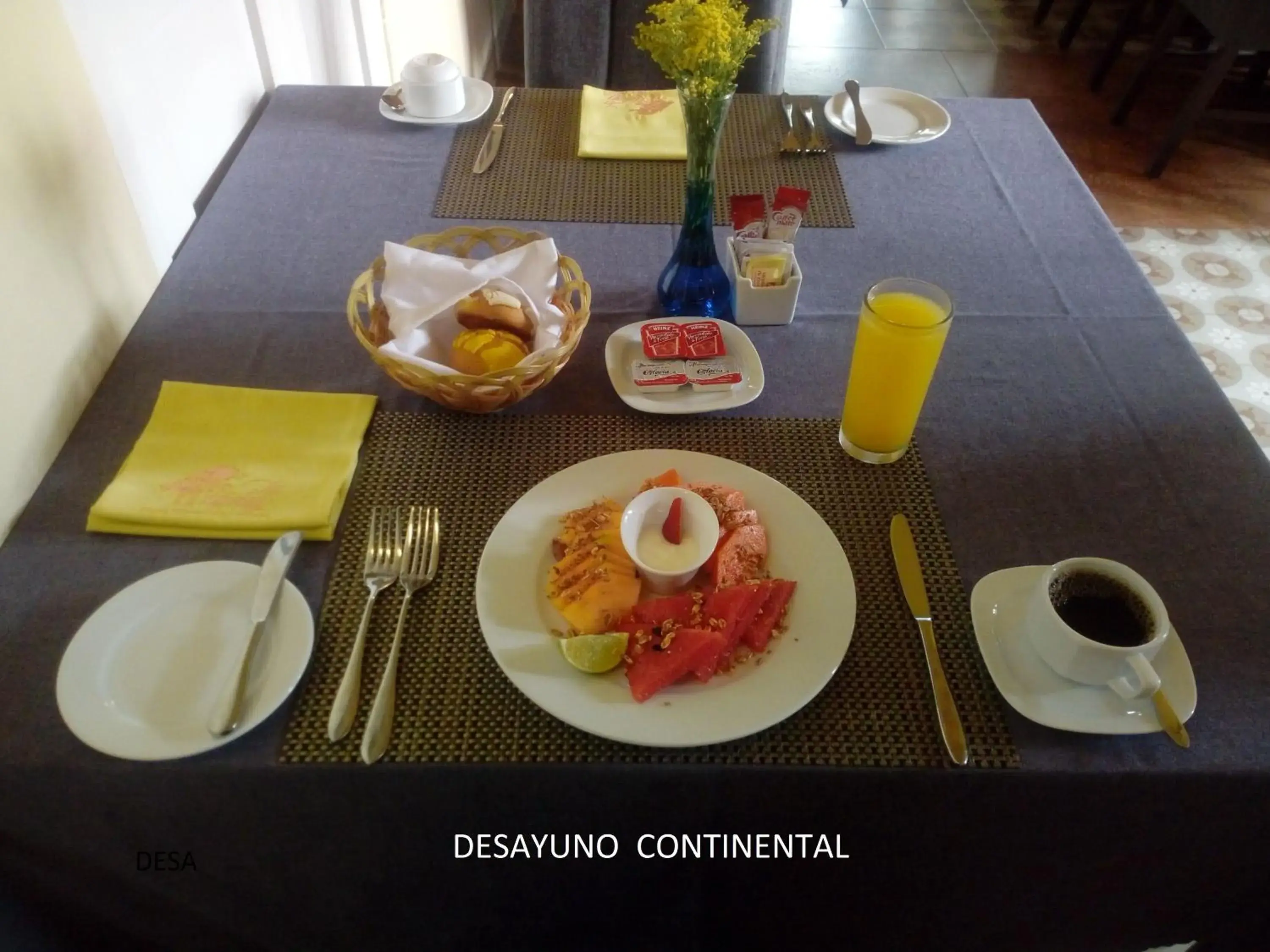 Dining area, Breakfast in Hotel Boutique Real San Juan Center