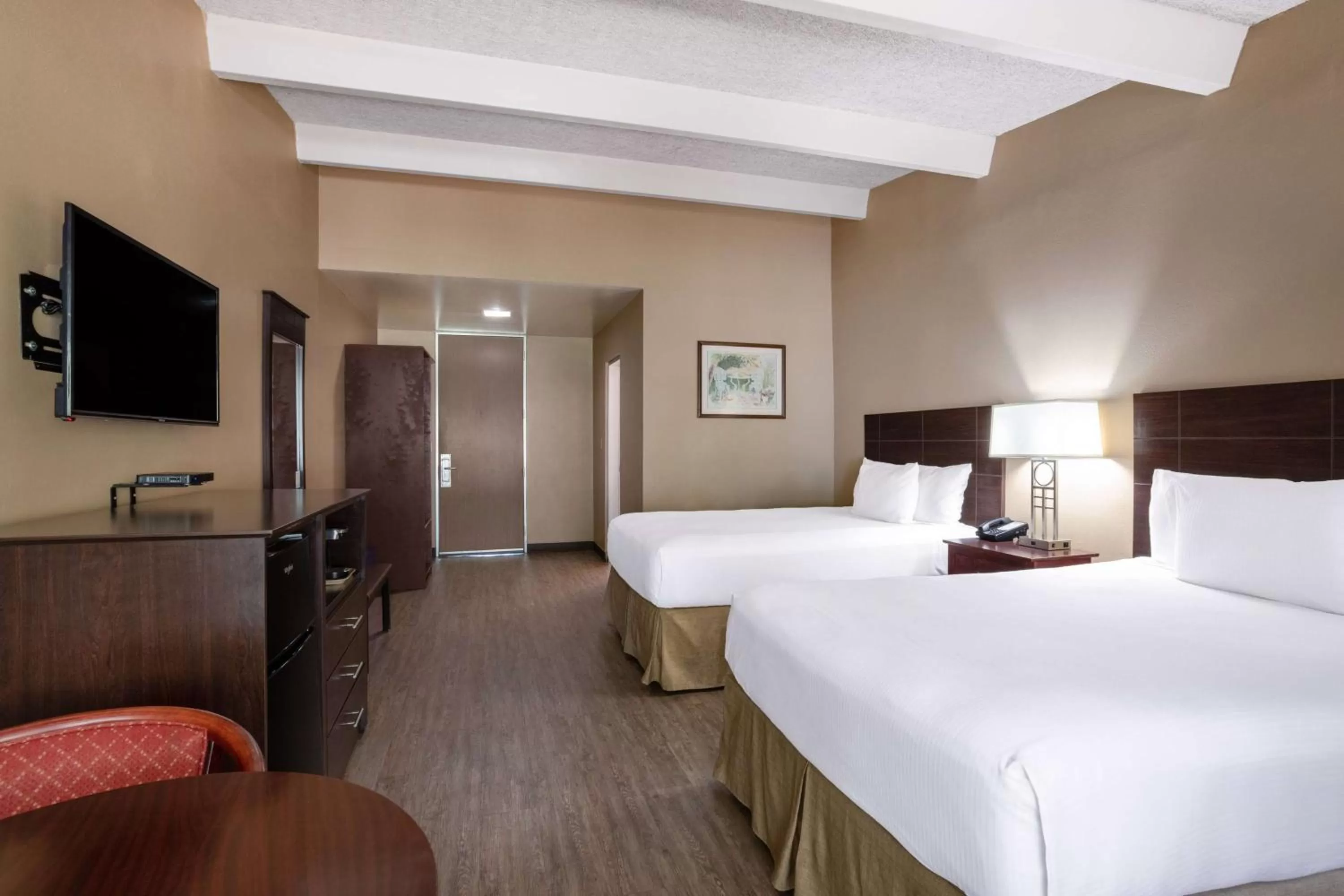 Photo of the whole room, Bed in Travelodge by Wyndham Lakeland