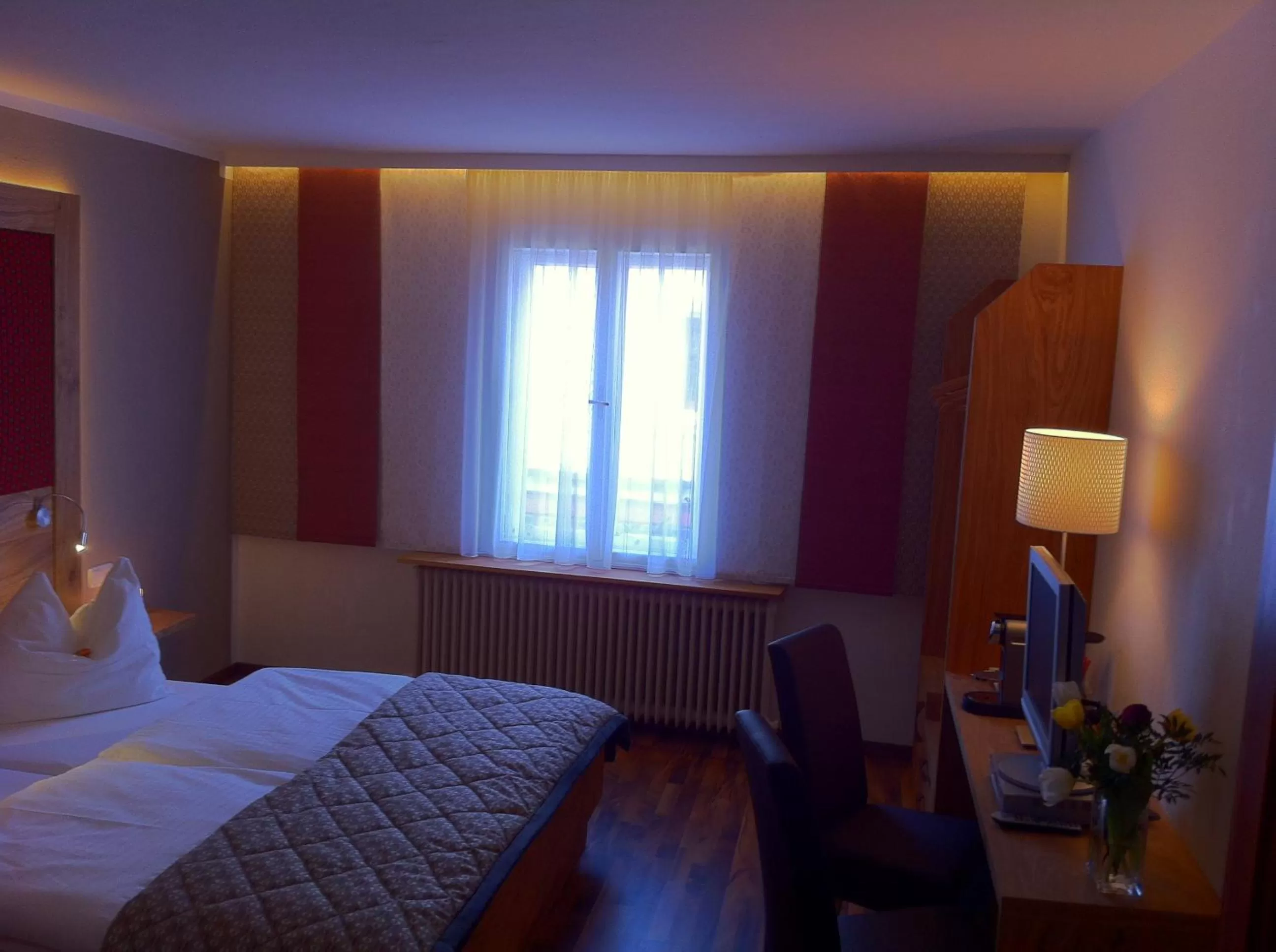 Photo of the whole room, Bed in Gasthof Teufl