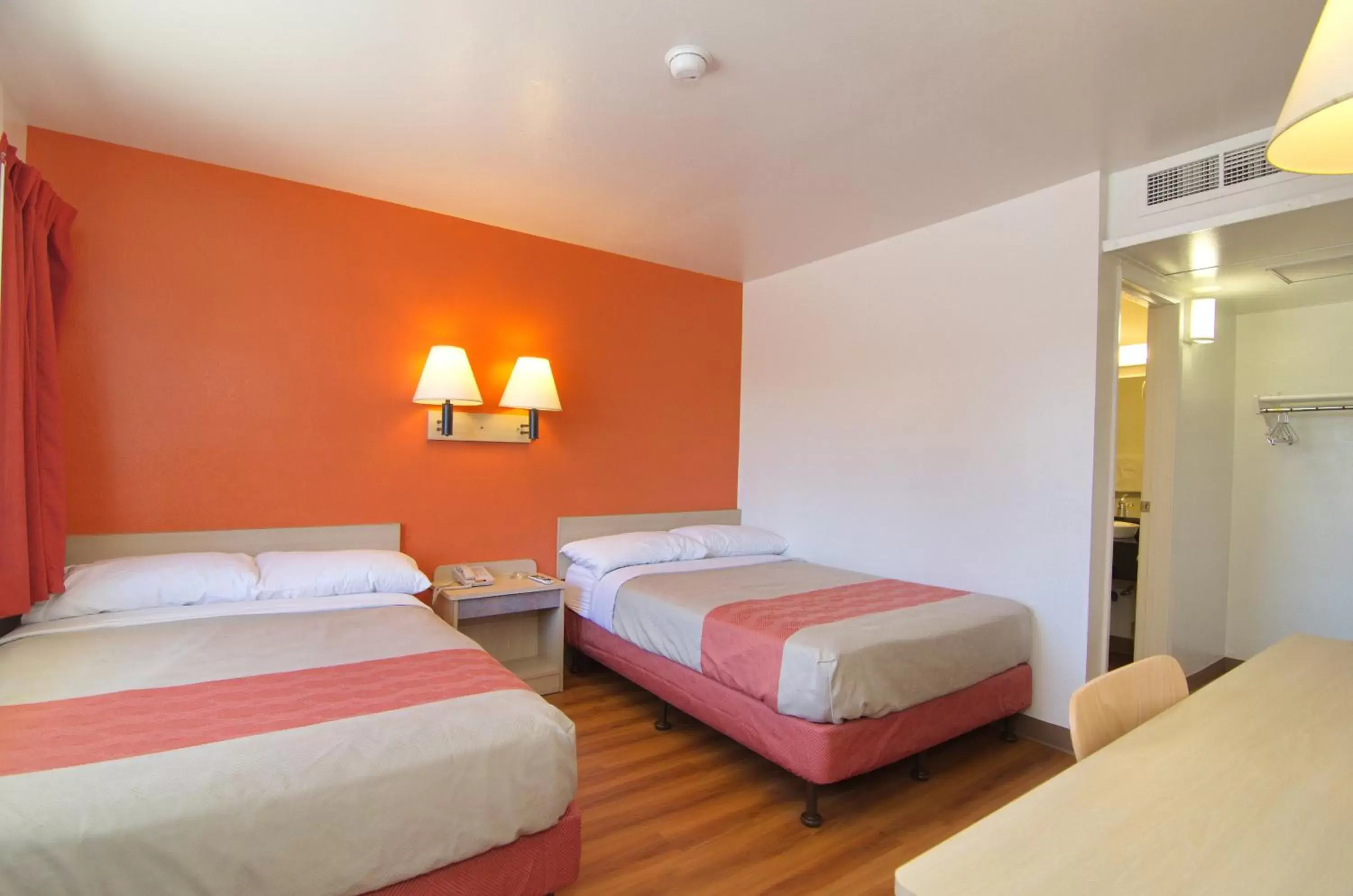 Bedroom, Bed in Motel 6-Indio, CA - Palm Springs