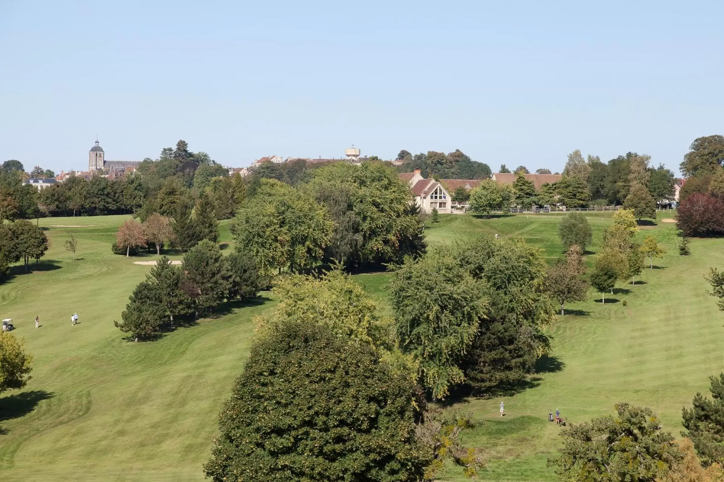 Golfcourse in Hôtel Résidence Normandy Country Club by Popinns