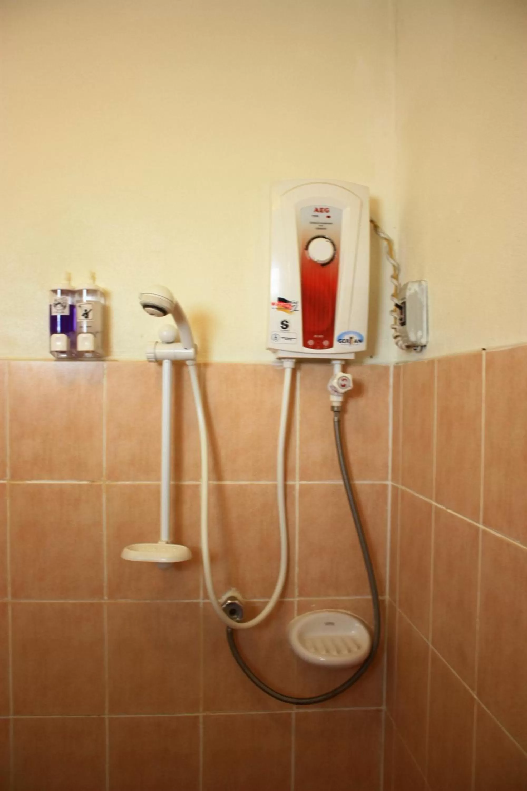 โรงแรมตีฆ้อง - Tri Gong Hotel