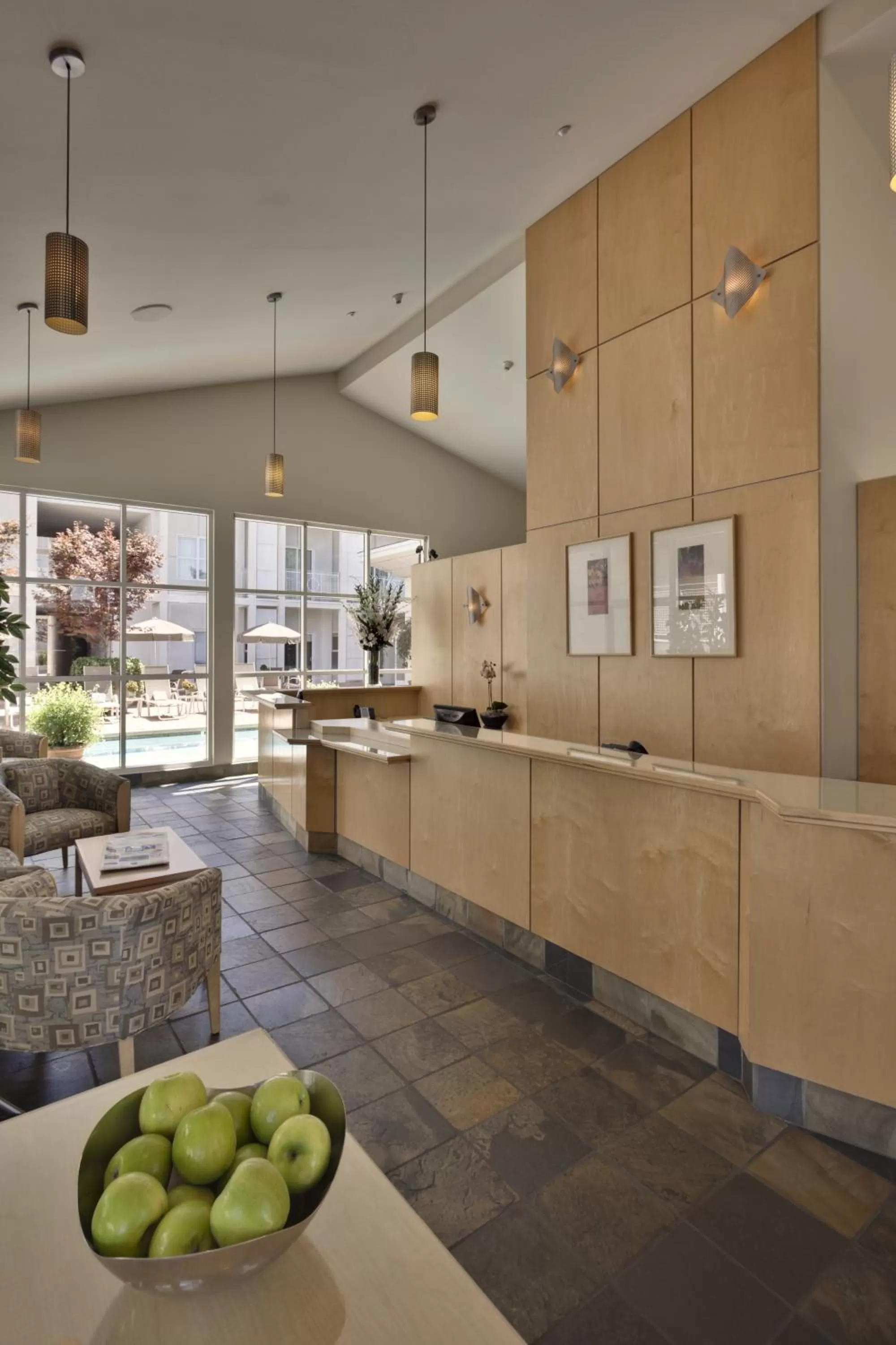 Day in Corporate Inn Sunnyvale - All-Suite Hotel