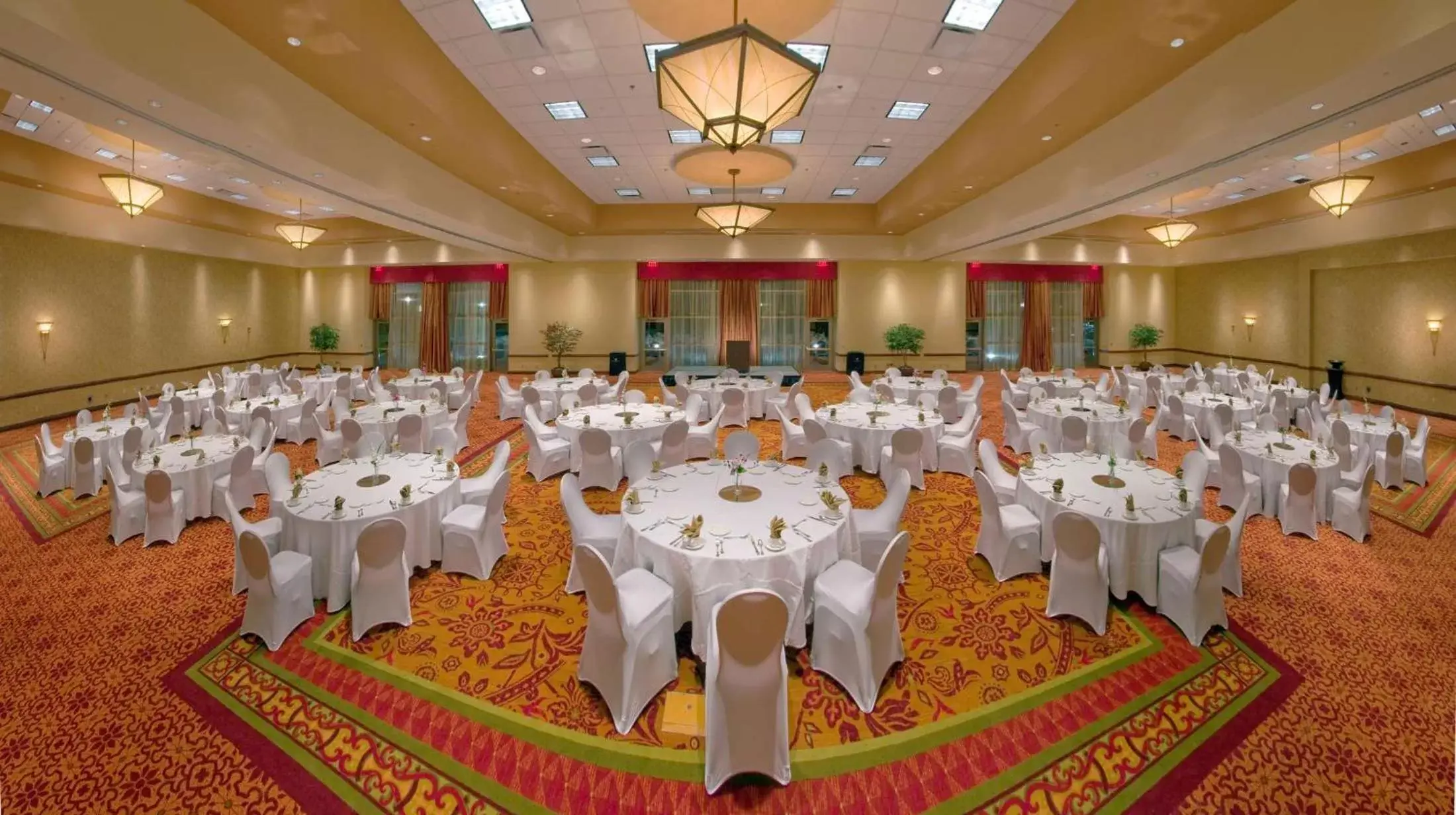 Meeting/conference room, Banquet Facilities in Embassy Suites by Hilton Norman Hotel & Conference Center