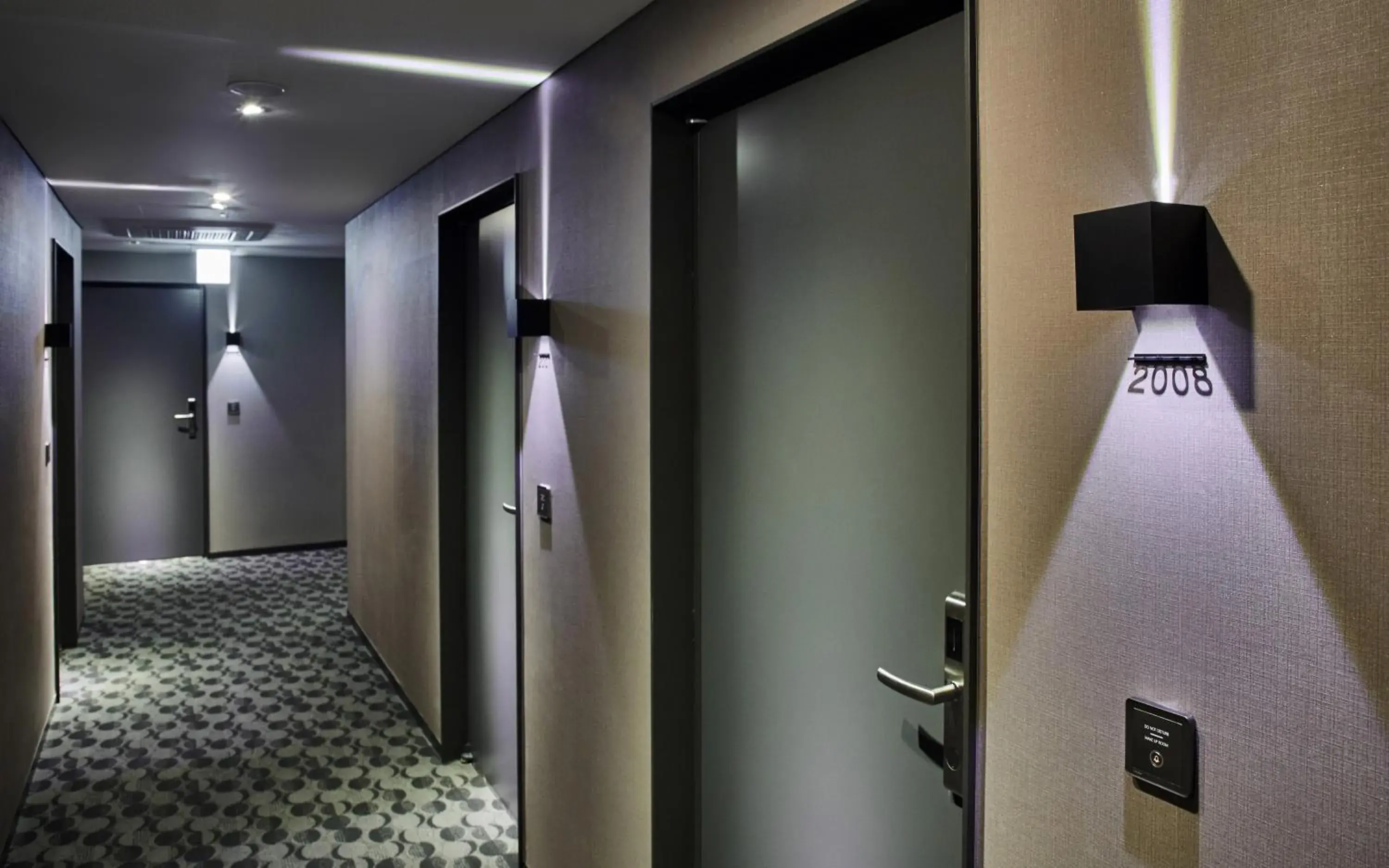 Property building in Hotel Riverside Ulsan Property building in Hotel Riverside Ulsan