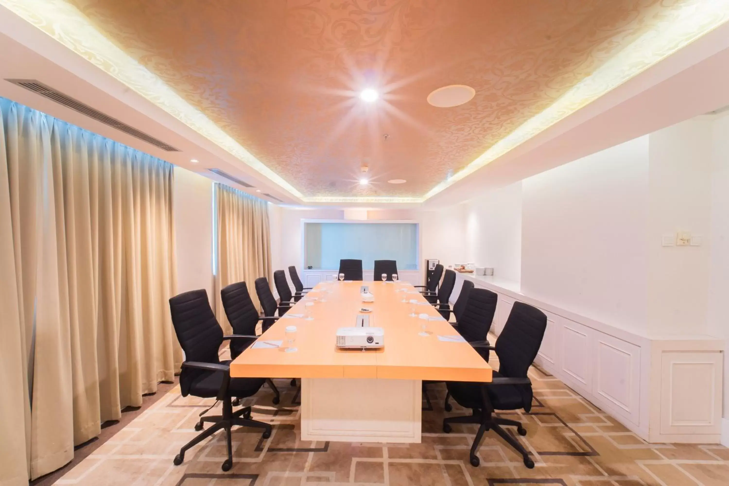 Meeting/conference room in Grand Jatra Hotel Balikpapan