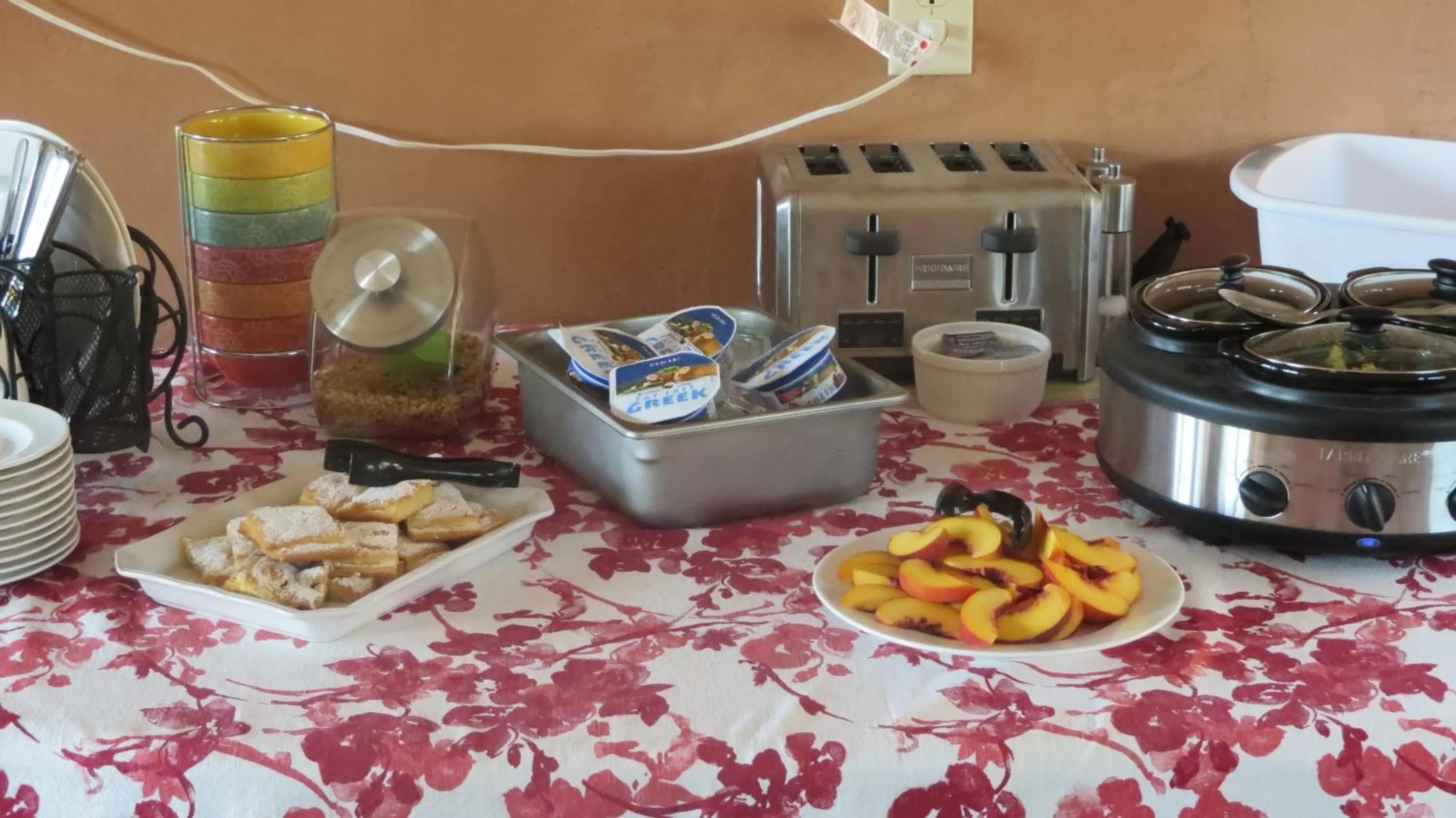 Food and drinks in La Posada Pintada