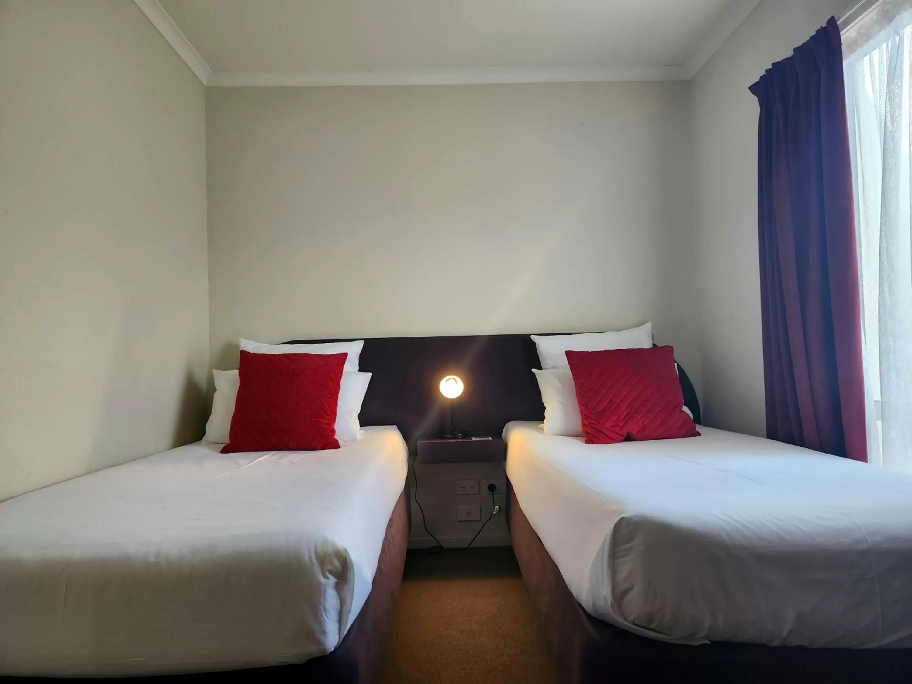 Bedroom, Bed in B-Ks Premier Motel Palmerston North