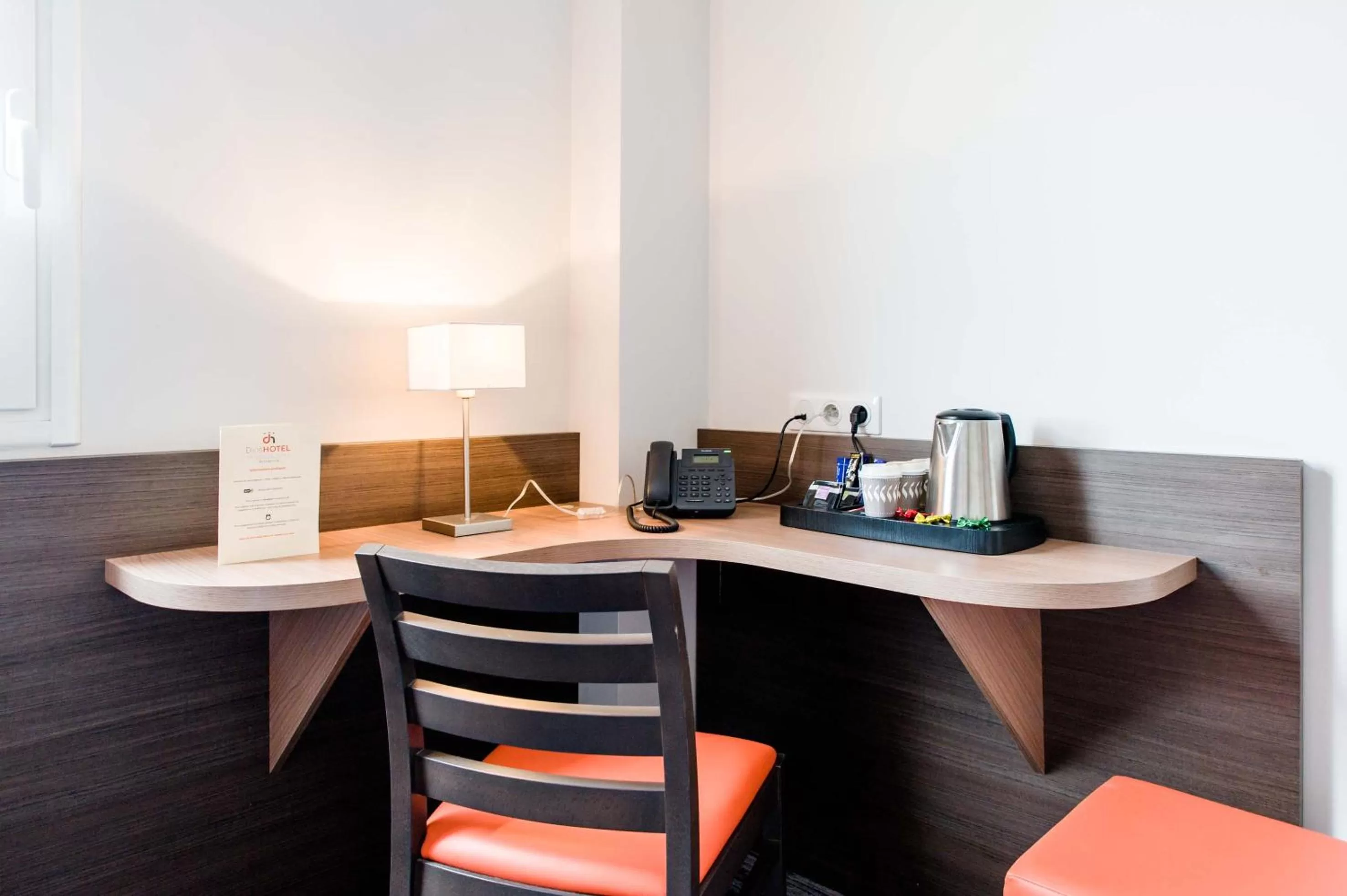 Photo of the whole room in Dios Hotel