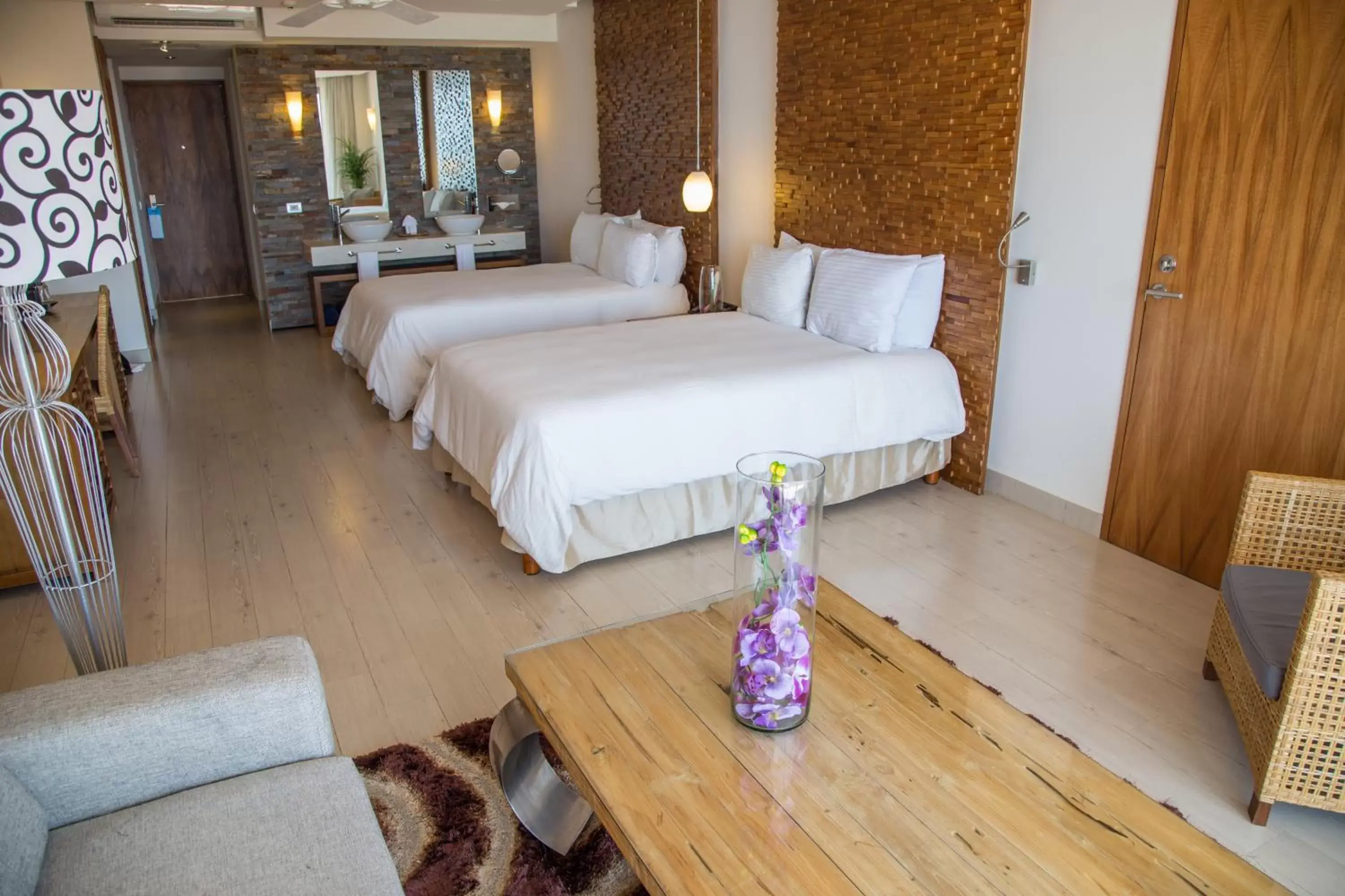 Finisterra One Bedroom Suite (2 adults + 3 children) in Sandos Finisterra All Inclusive