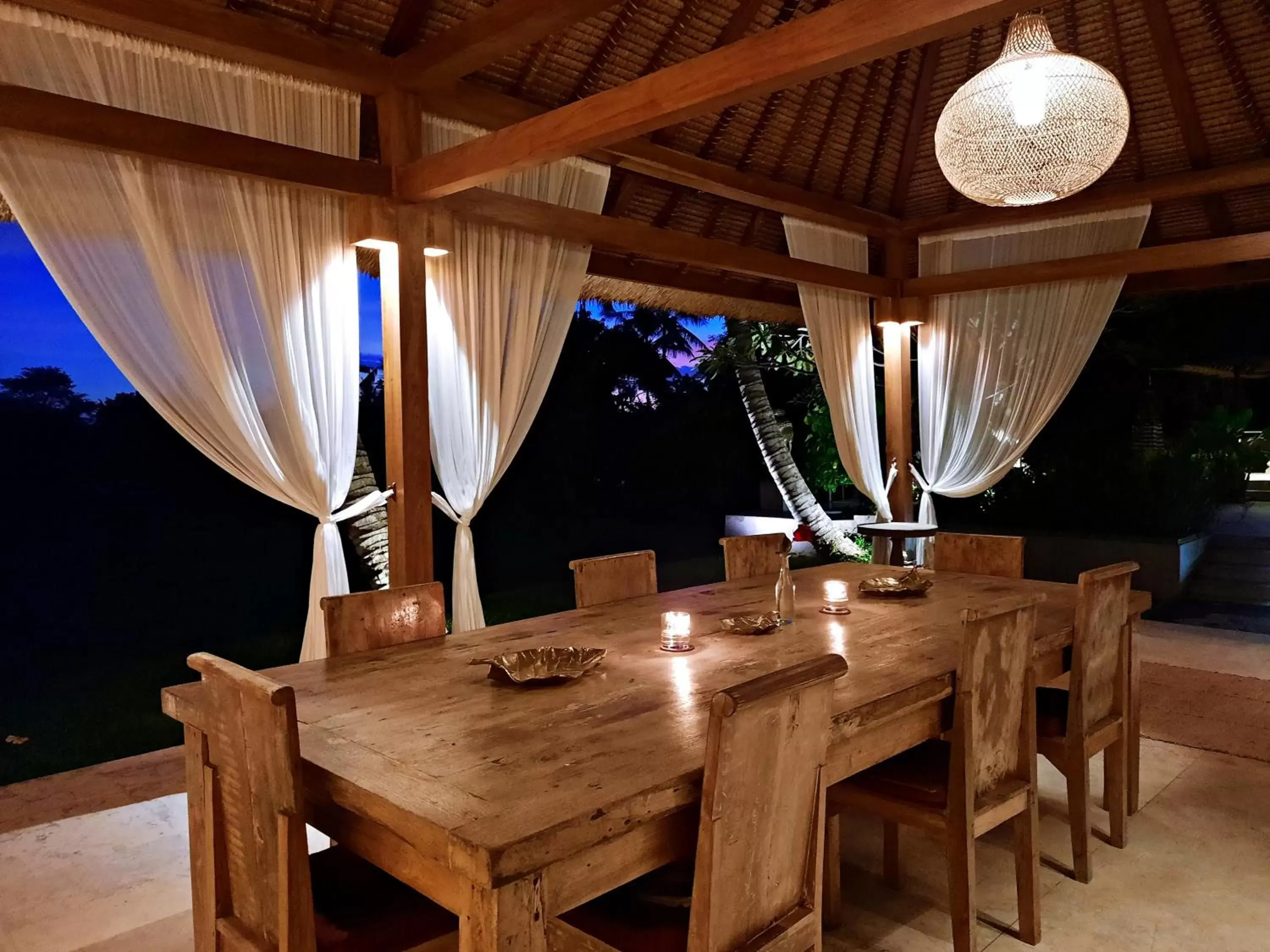 Night, Dining Area in Gayatri