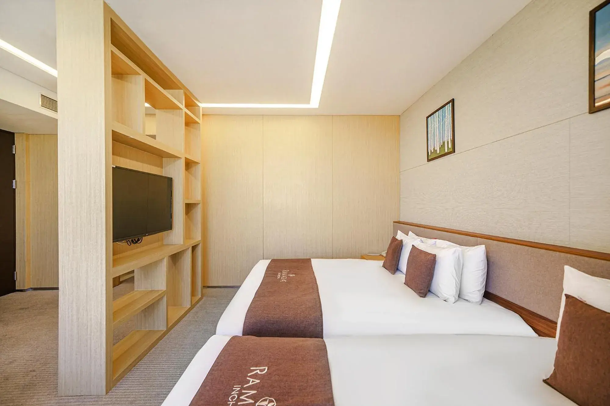 Bedroom, Bed in Ramada by Wyndham Incheon