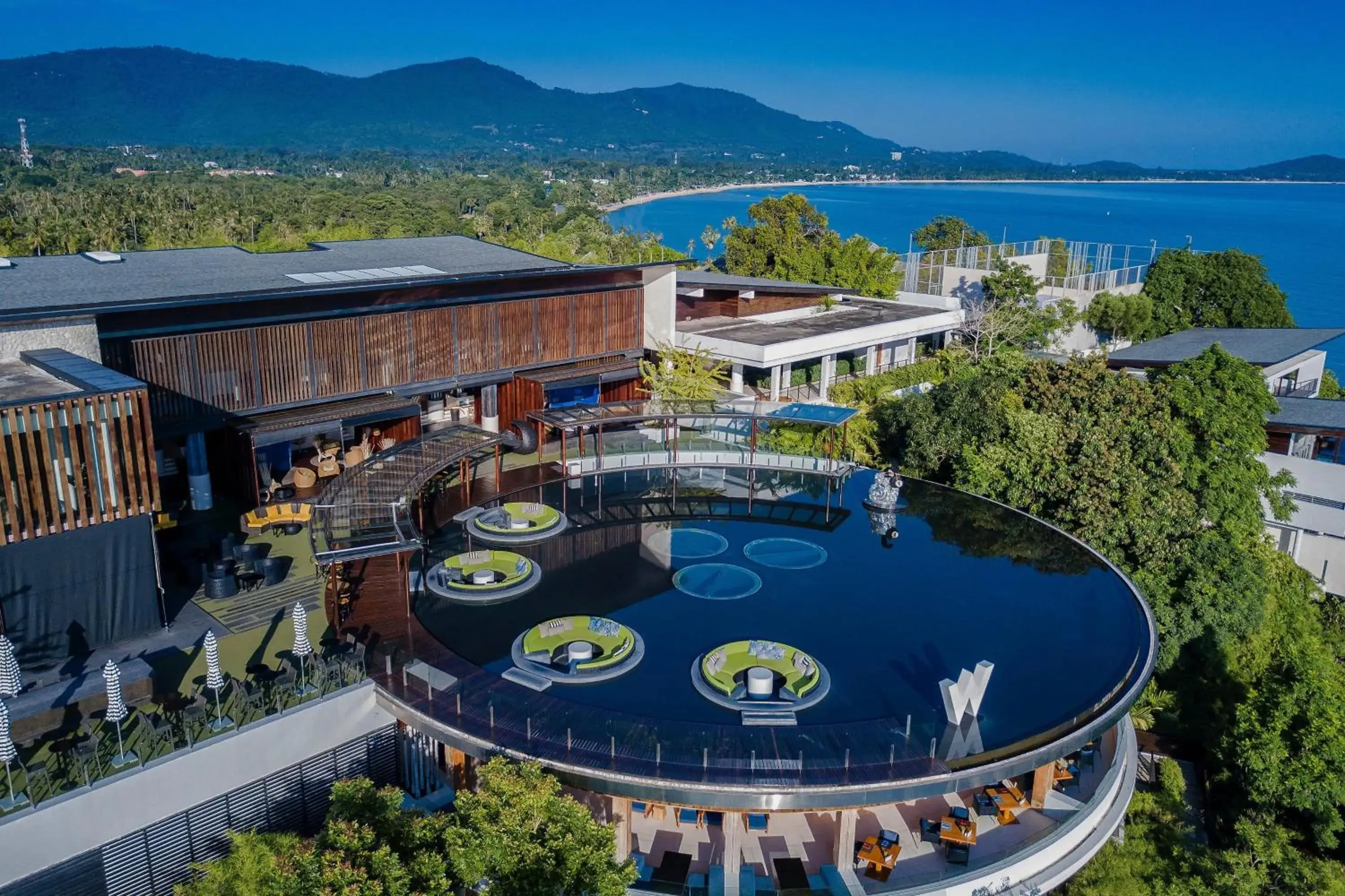 Lounge or bar, Bird's-eye View in W Koh Samui