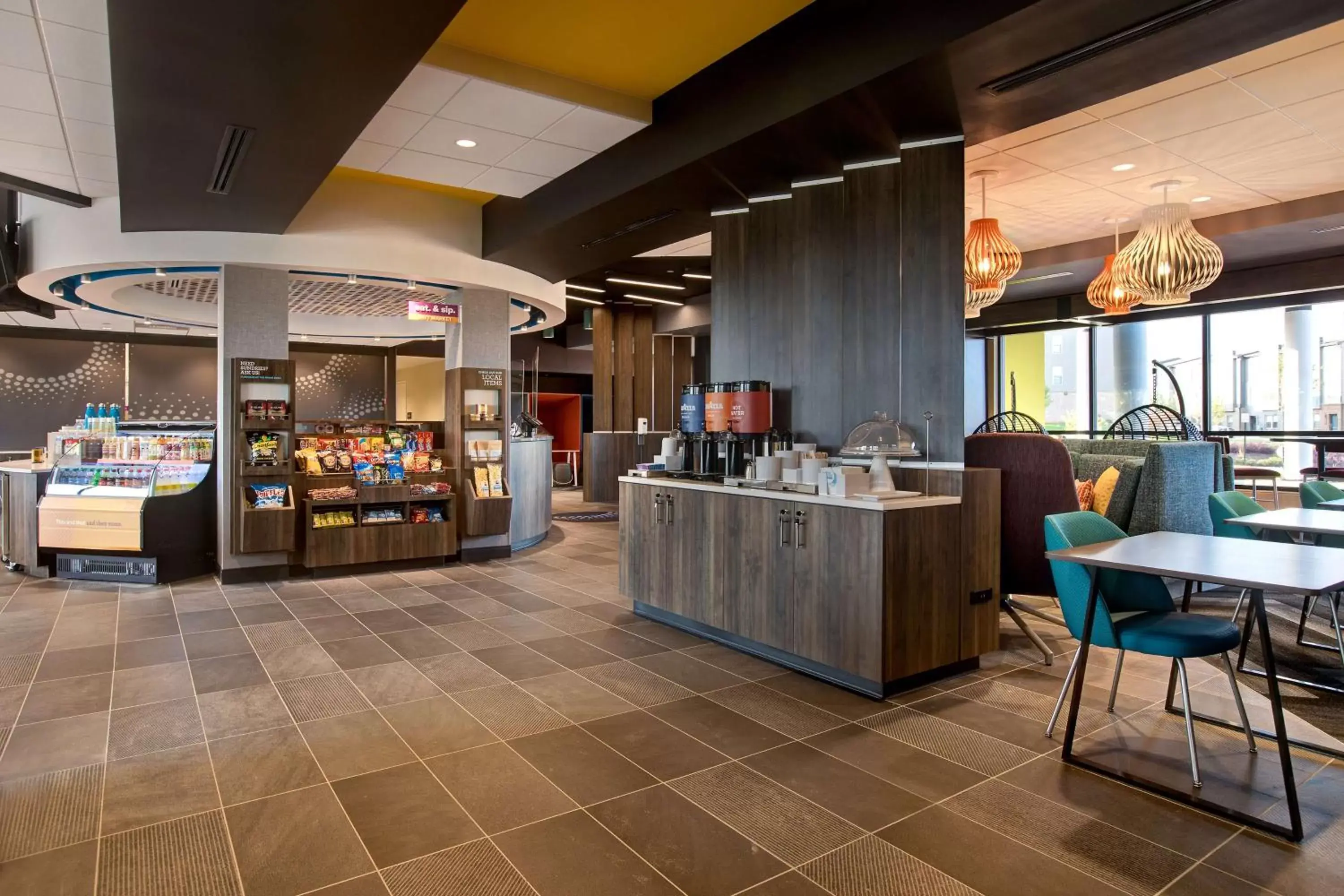 Lobby or reception, Restaurant/Places to Eat in Tru By Hilton Manassas, Va