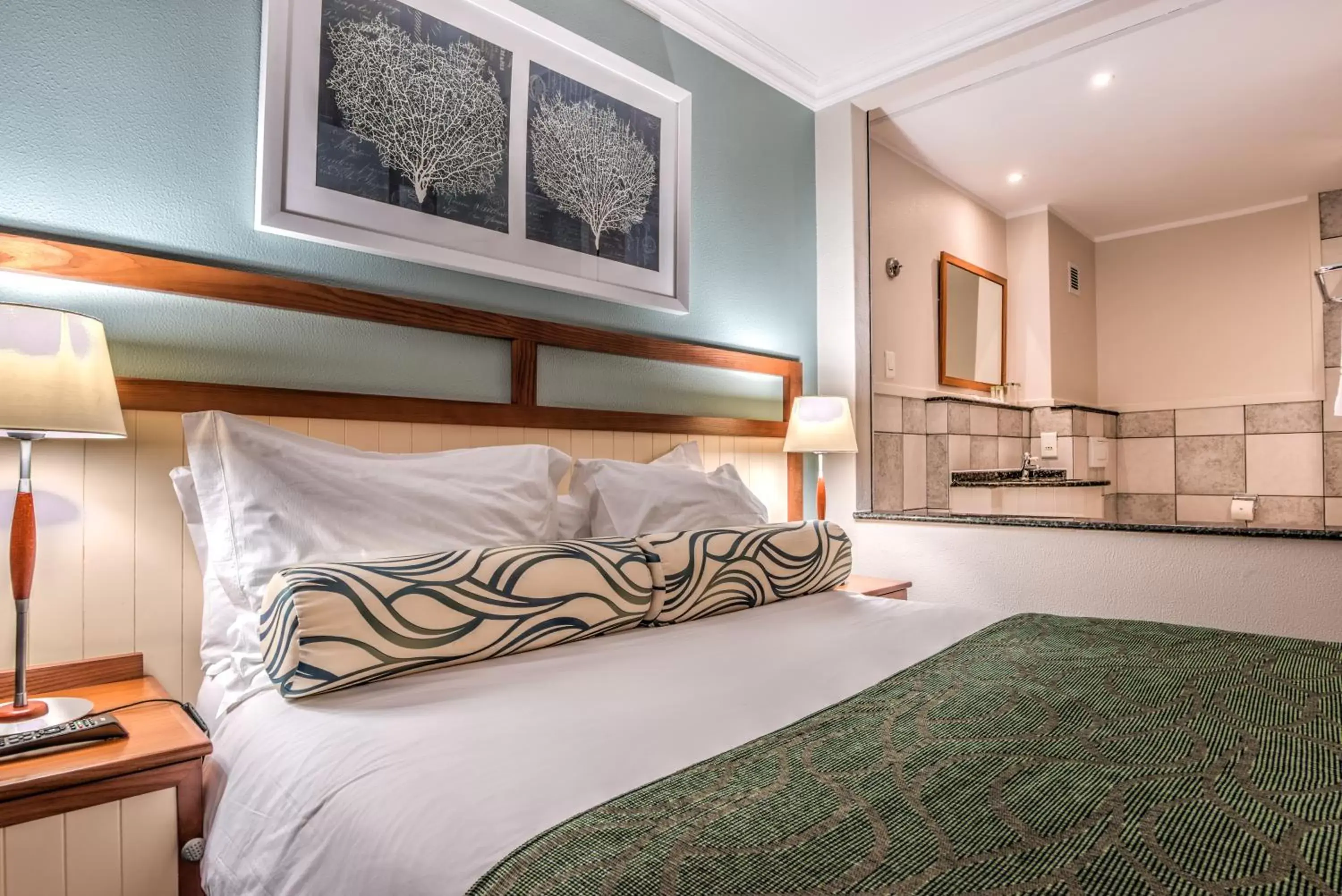 Double Room - Disability Access in City Lodge Hotel Umhlanga Ridge