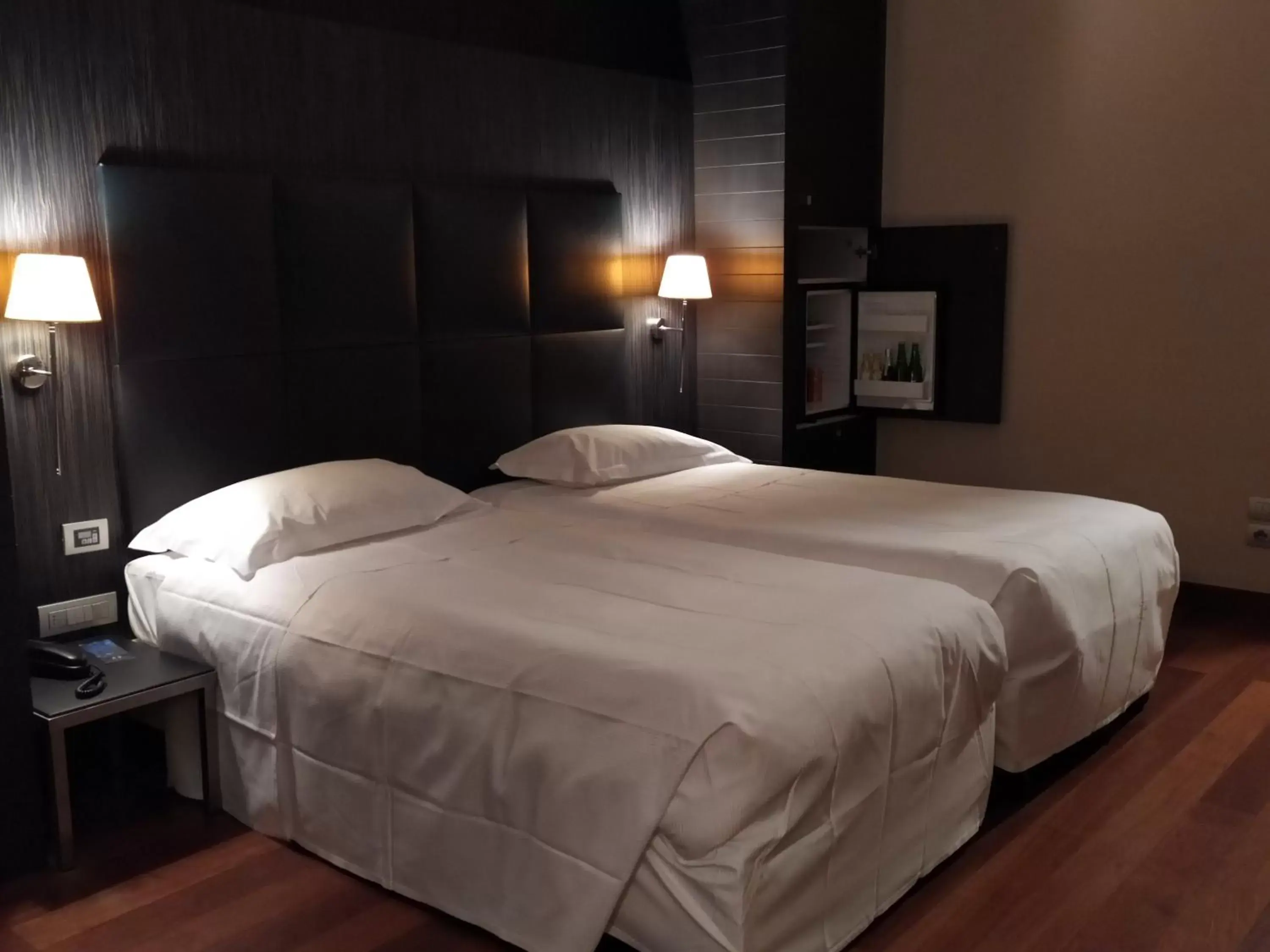 Bed in Hotel Porta Felice & Spa