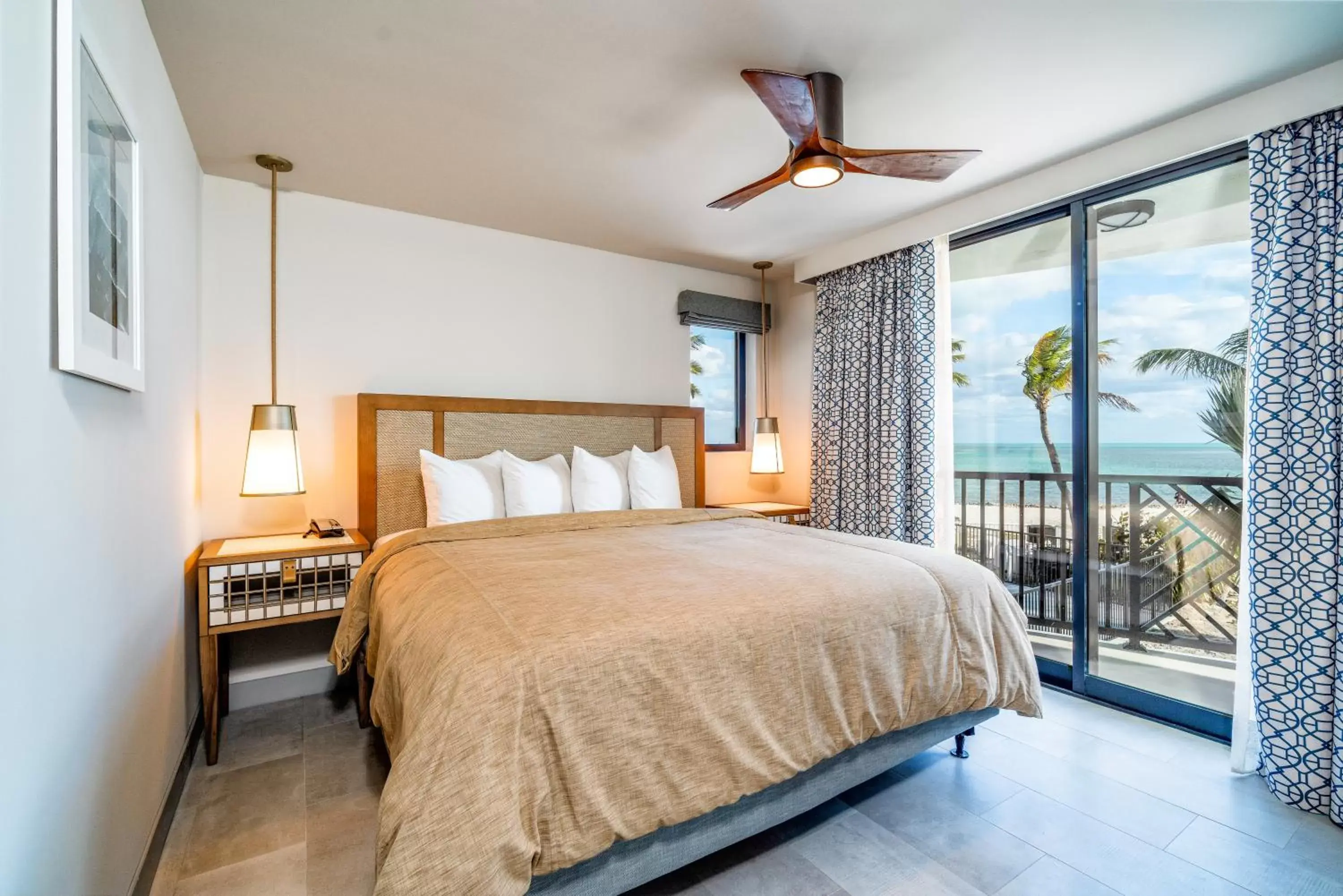 Bedroom, Bed in Chesapeake Beach Resort Bedroom, Bed in Chesapeake Beach Resort