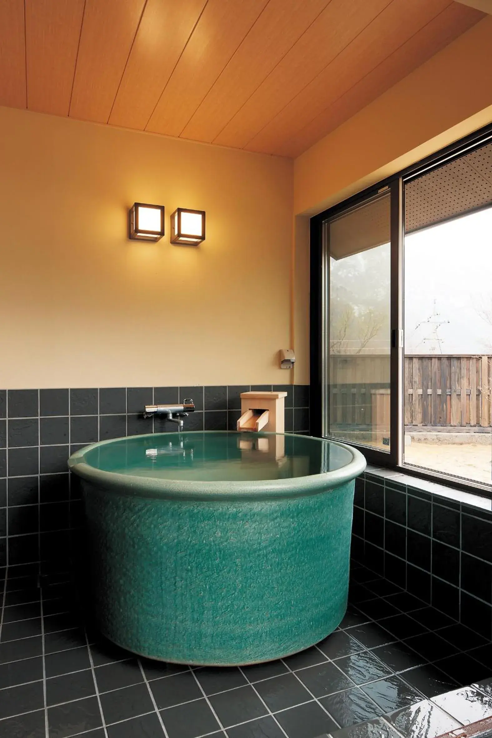 Open Air Bath in Hotel Morinokaze Tateyama