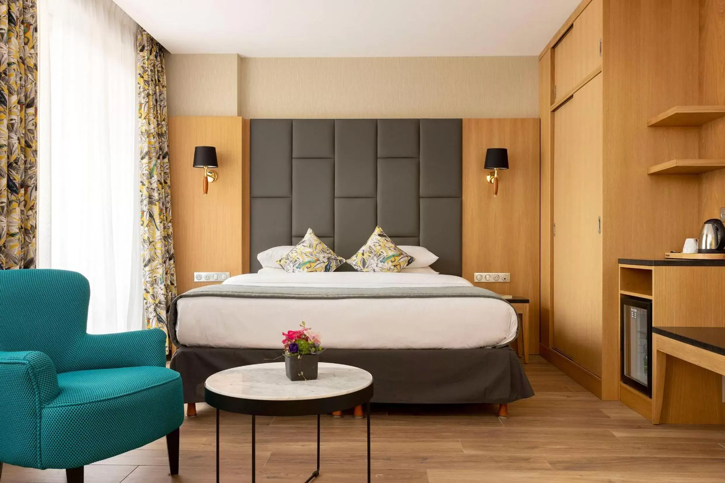 Bed in Hotel Bristol