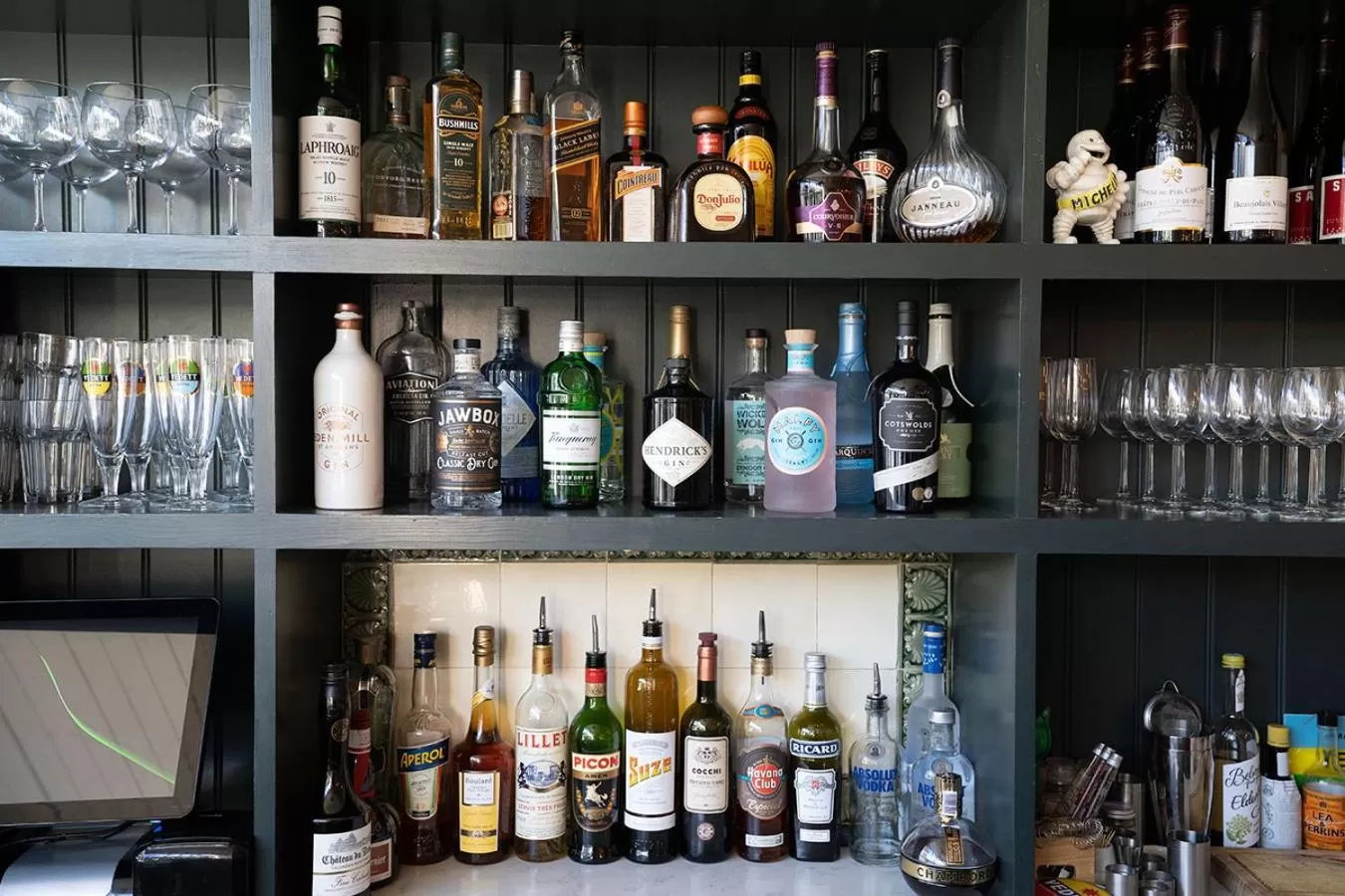 Lounge or bar in Bistro Lotte