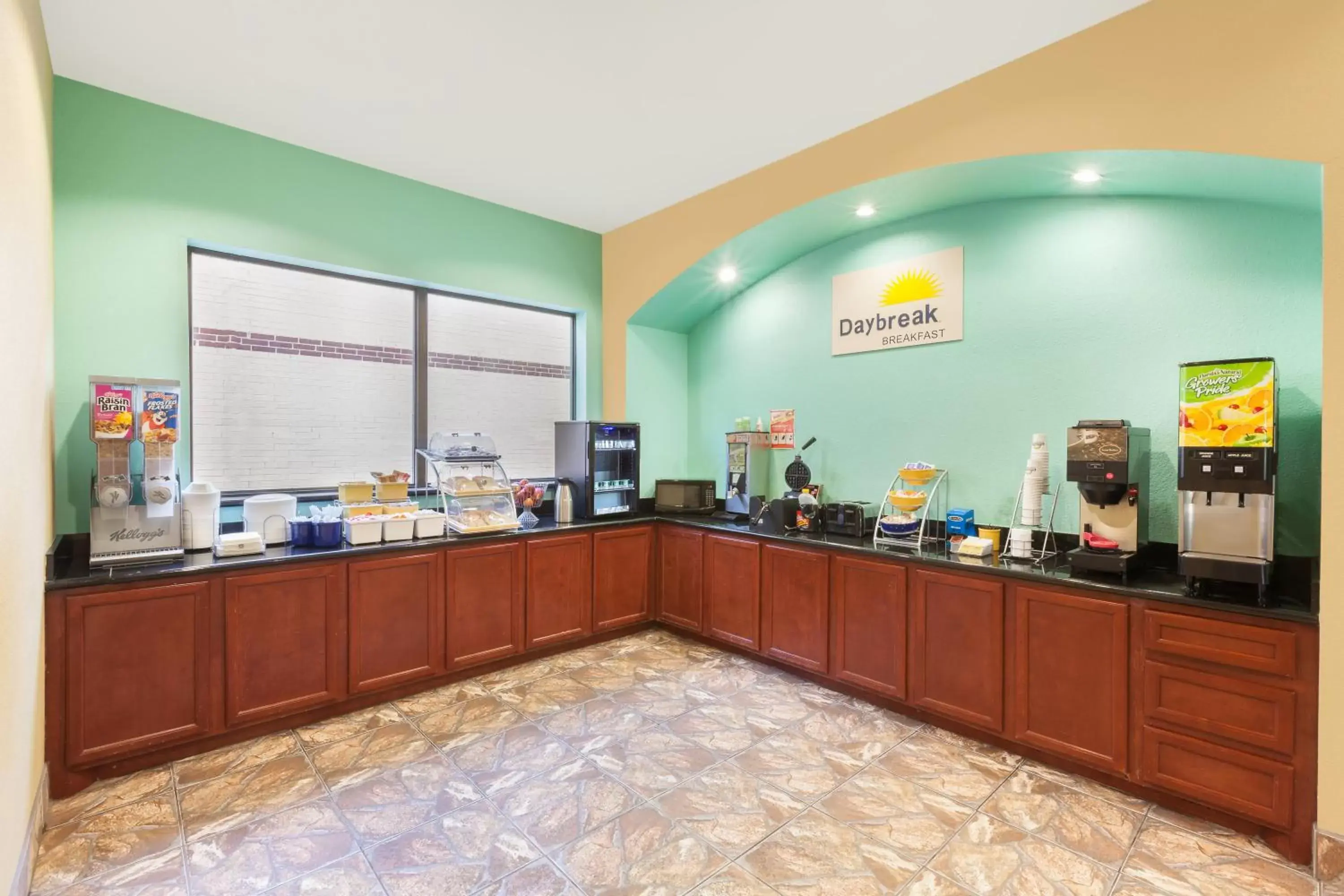 Food and drinks, Restaurant/Places to Eat in Days Inn by Wyndham Kemah