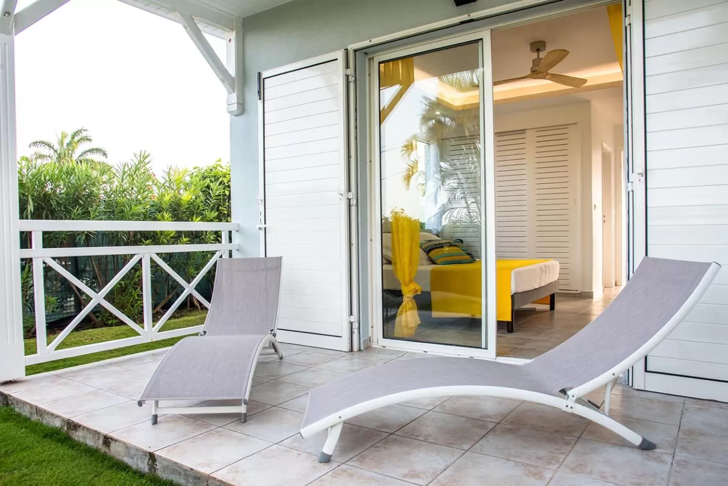 Patio in Hôtel La Christophine