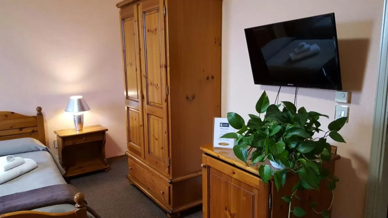 Bed in Hotel Calaluna