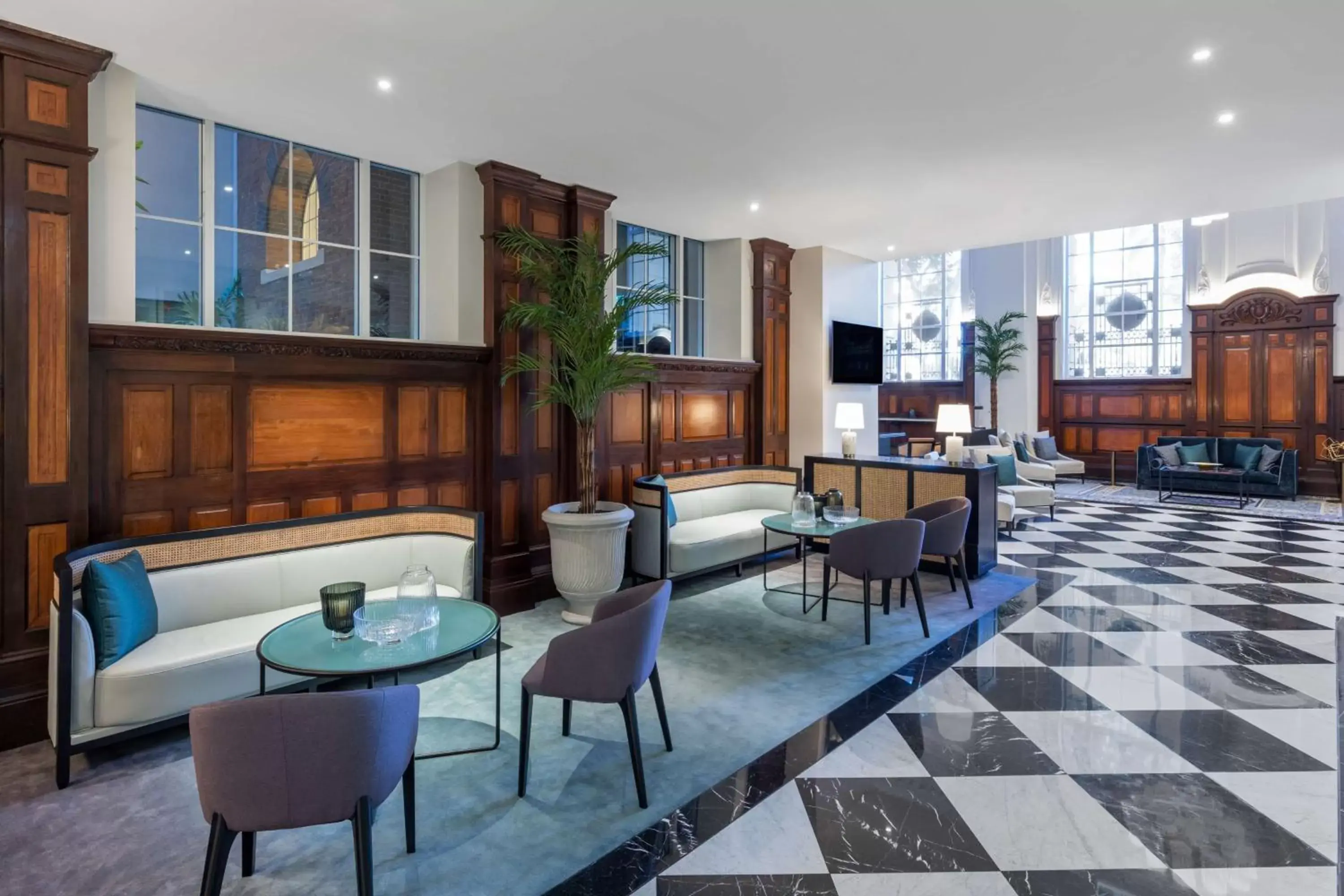 Lobby or reception, Restaurant/Places to Eat in Adina Apartment Hotel Brisbane