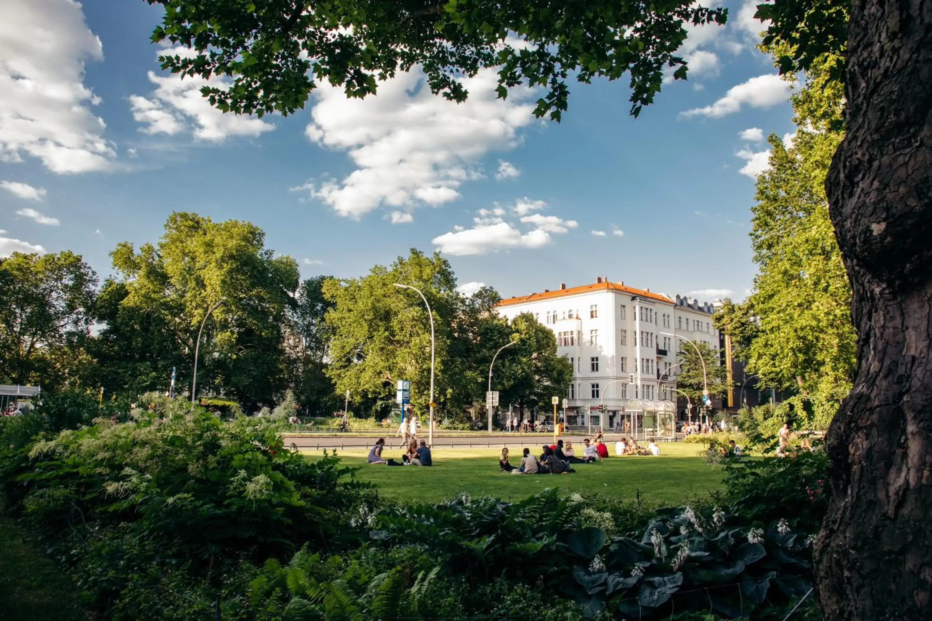 Nearby landmark, Property Building in Hotel Bristol Berlin