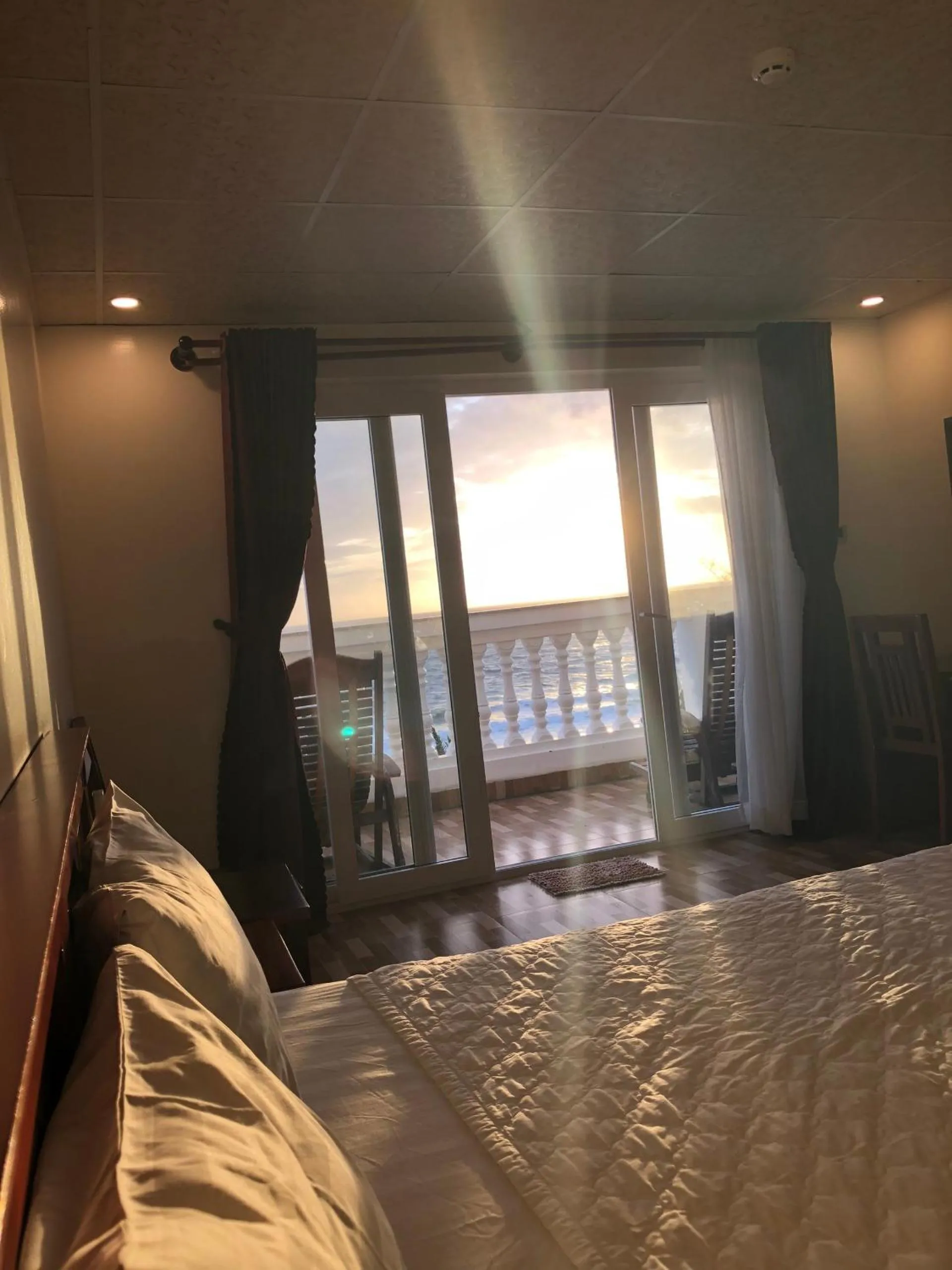 Sea view, Bed in Phuong Binh House