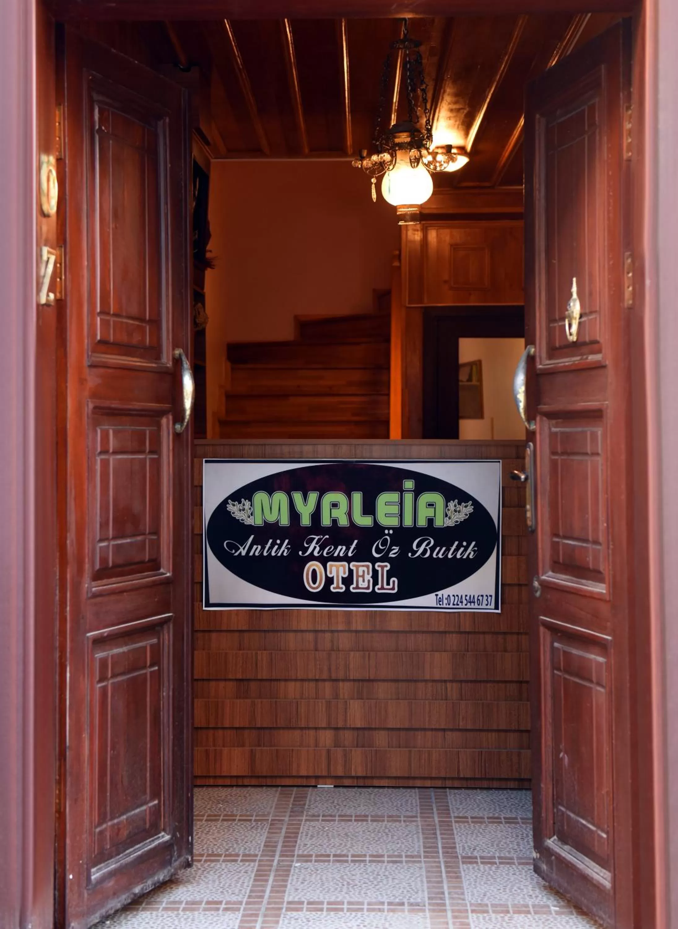 ÖZ Butik Otel Antik Kent Myrleia