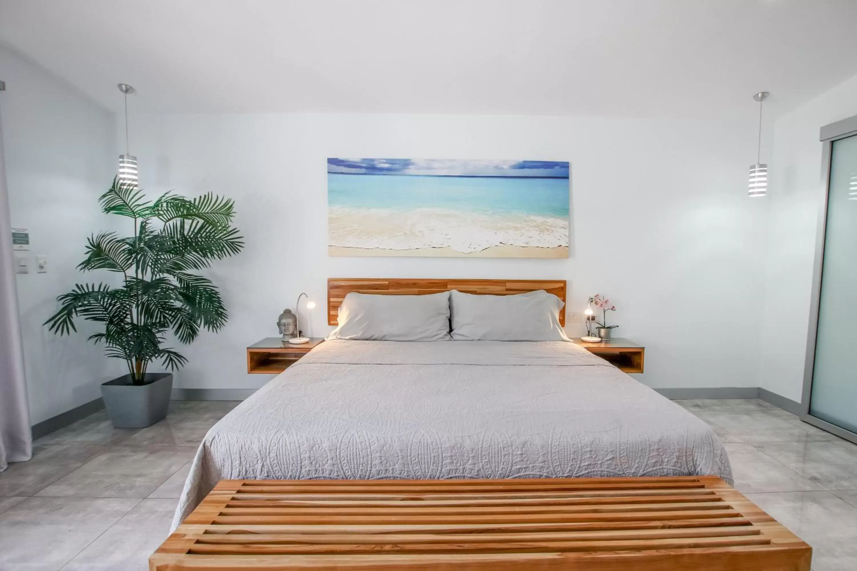 Photo of the whole room, Bed in Tamarindo Bay Boutique Hotel - Adults Only
