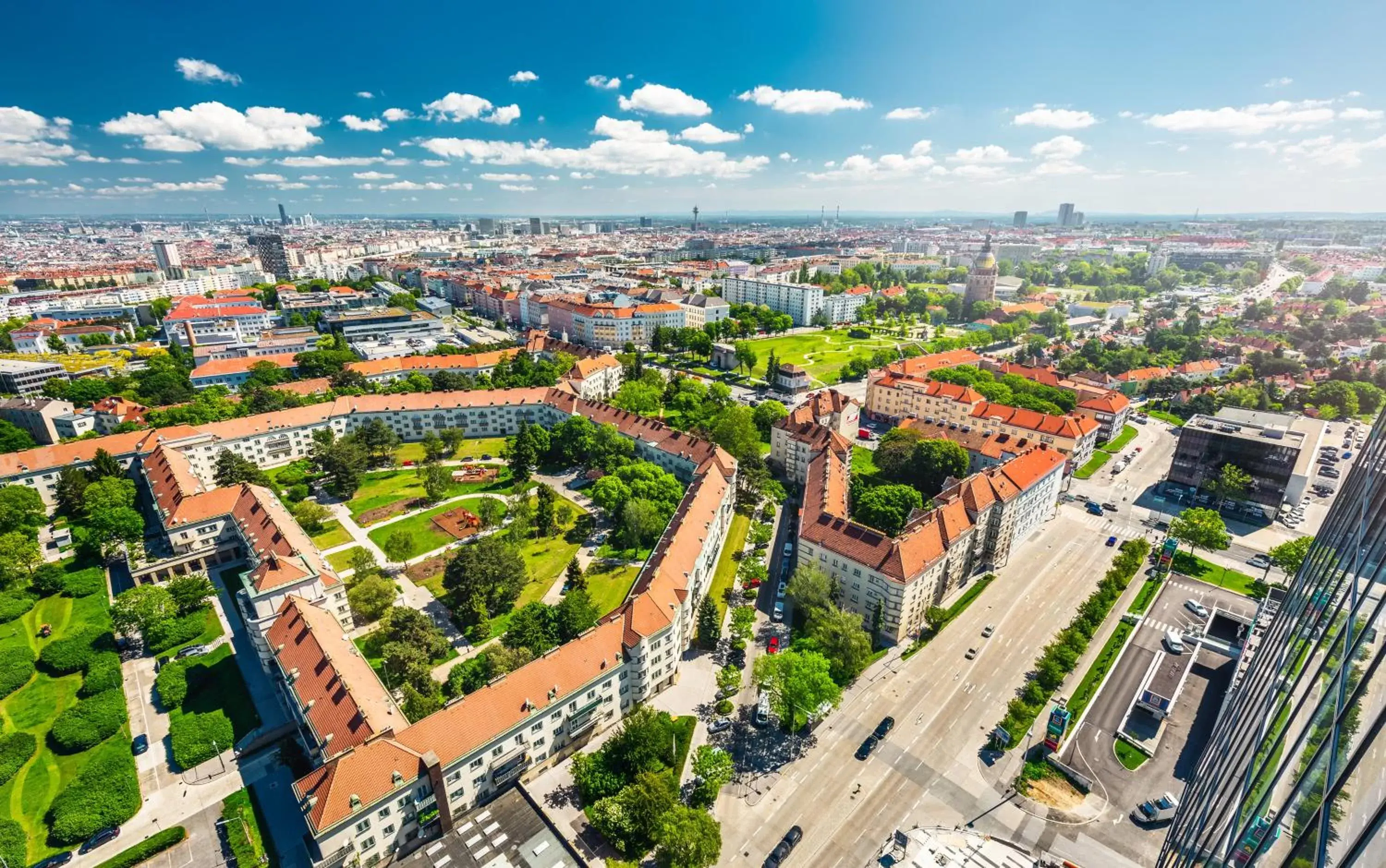 Other, Bird's-eye View in Holiday Inn - Vienna - South, an IHG Hotel