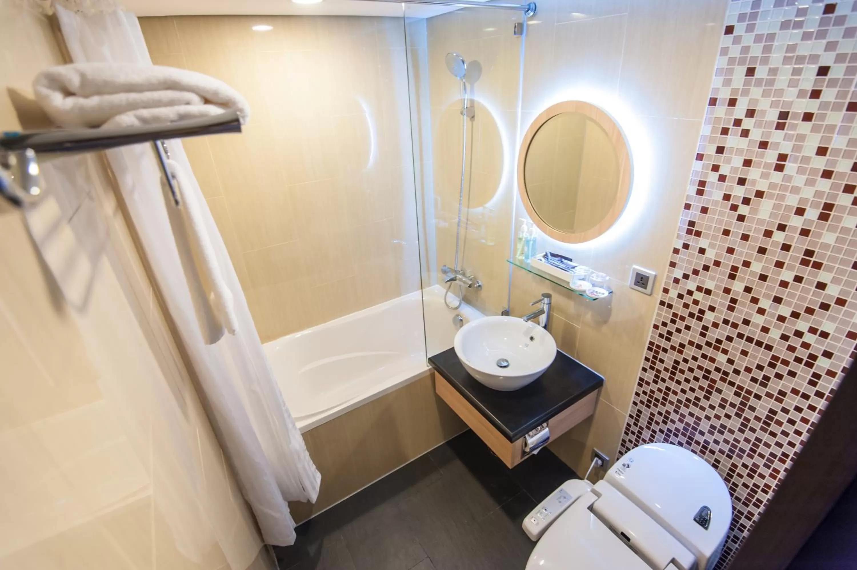 Shower in Kuretake Inn Kim Ma 132