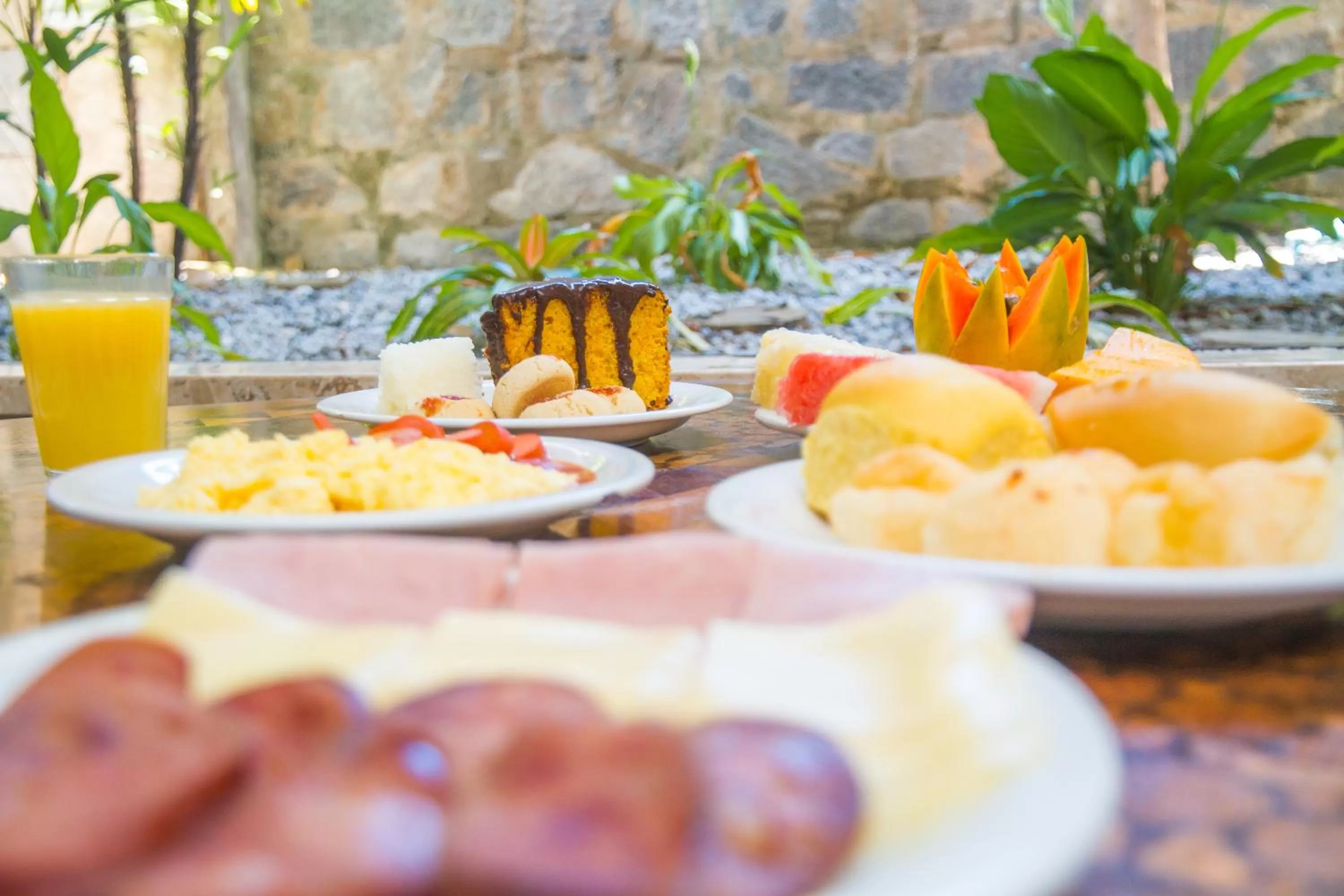 Breakfast in Portal Beach - Rede Soberano