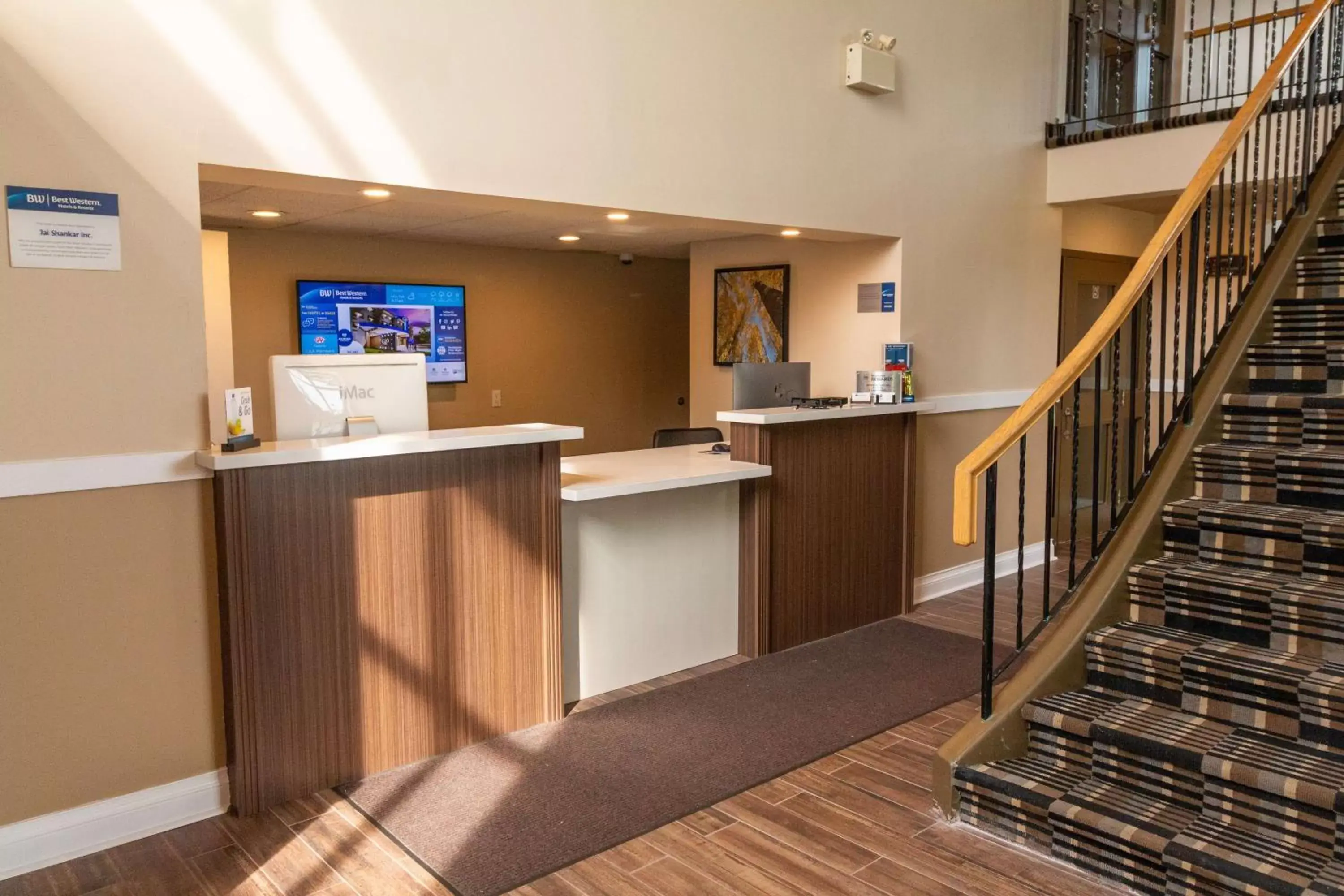 Lobby or reception, Lobby/Reception in Best Western Smiths Falls Hotel