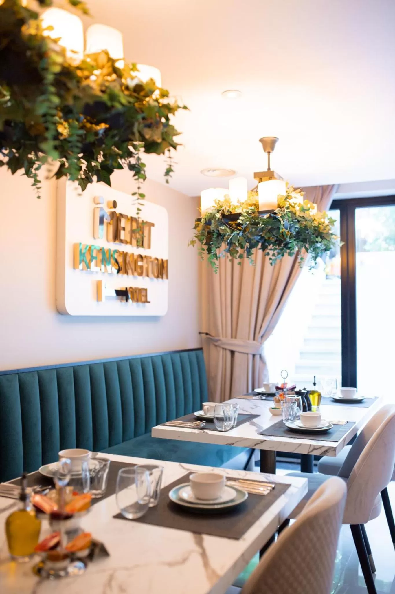 Breakfast in Merit Kensington Hotel