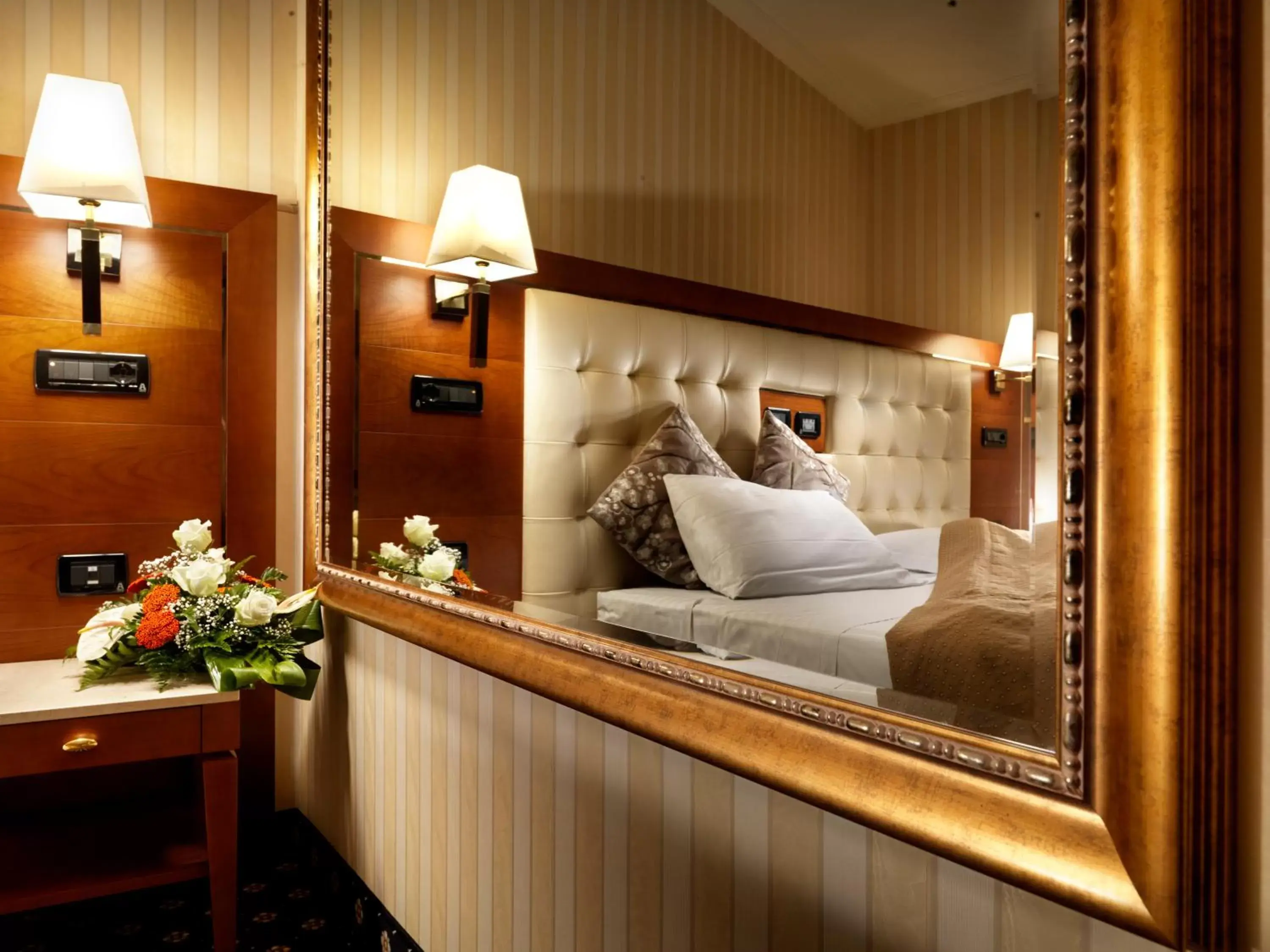Bedroom, Bed in Hotel Ariston