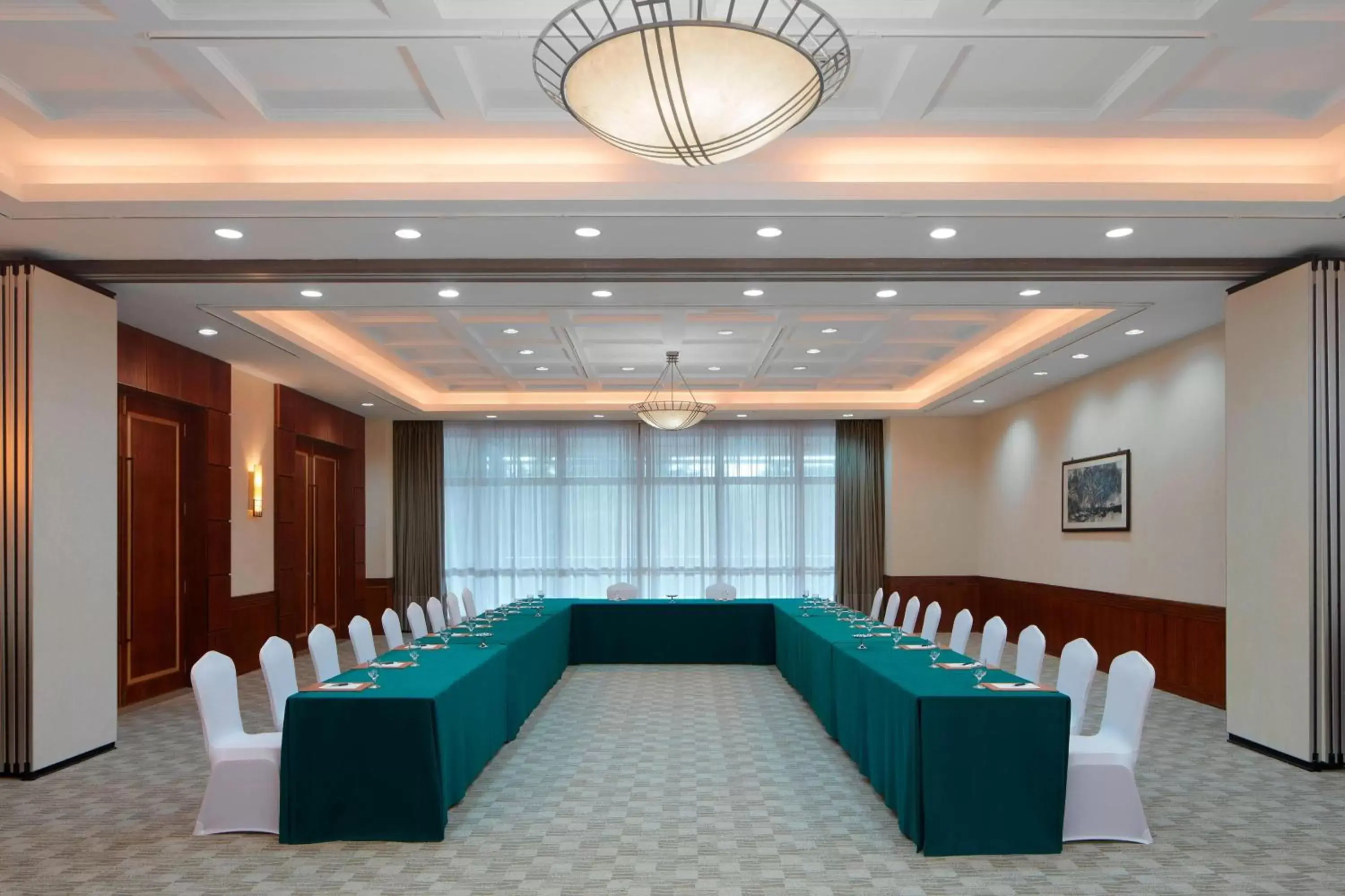 Meeting/conference room in Sheraton Sanya Yalong Bay Resort