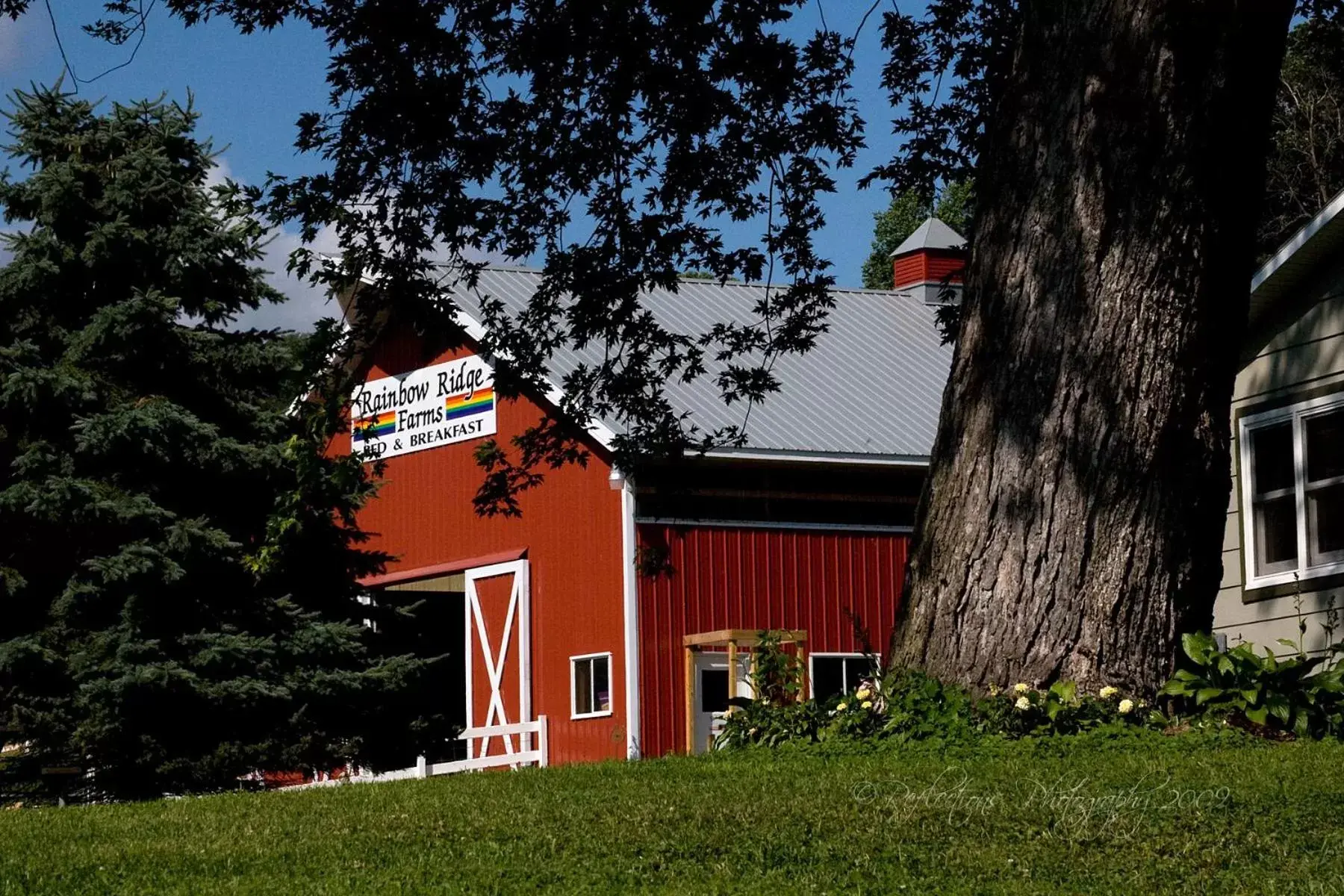 Property Building in Rainbow Ridge Farms