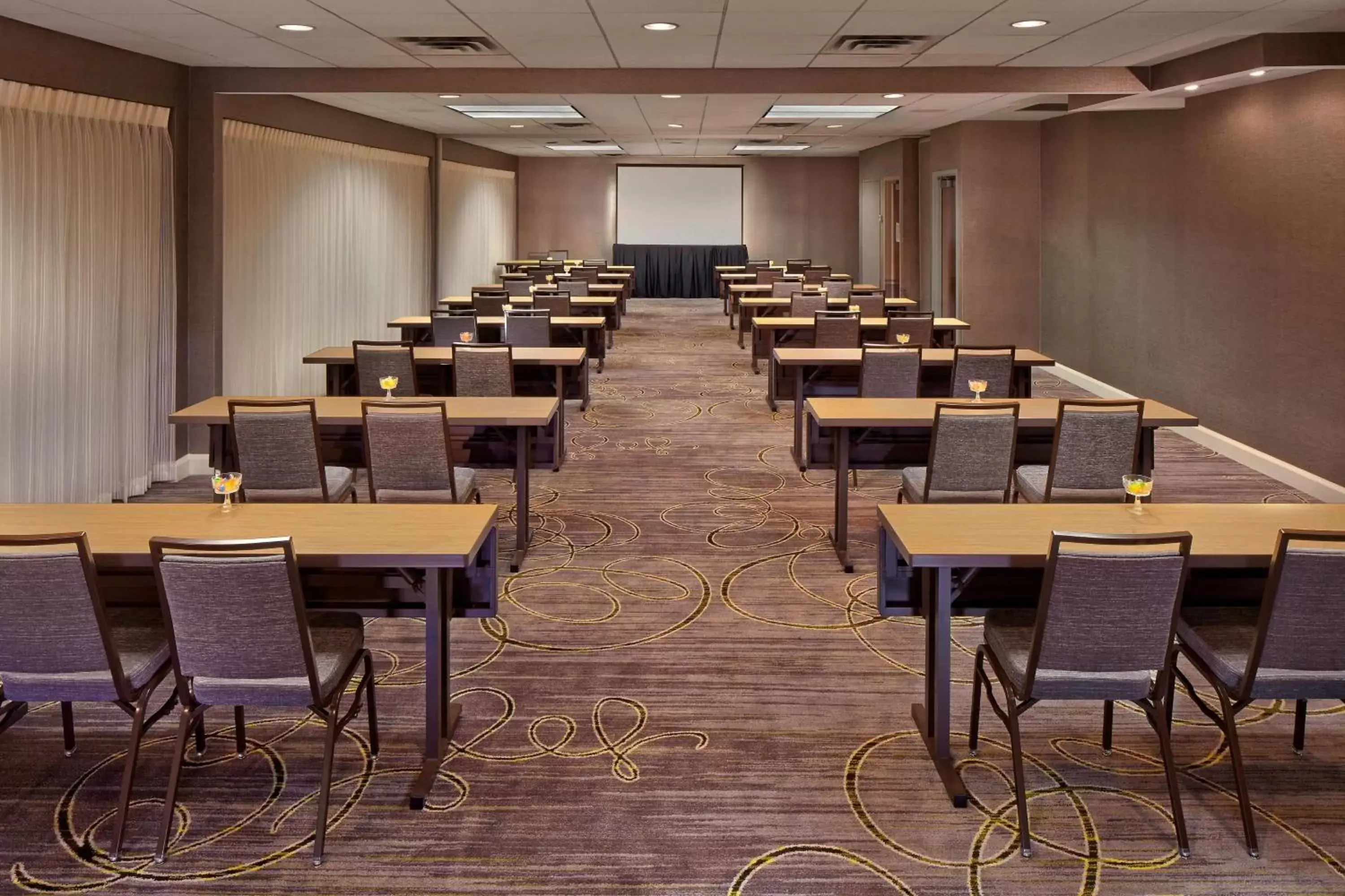 Meeting/conference room in Courtyard by Marriott Philadelphia City Avenue