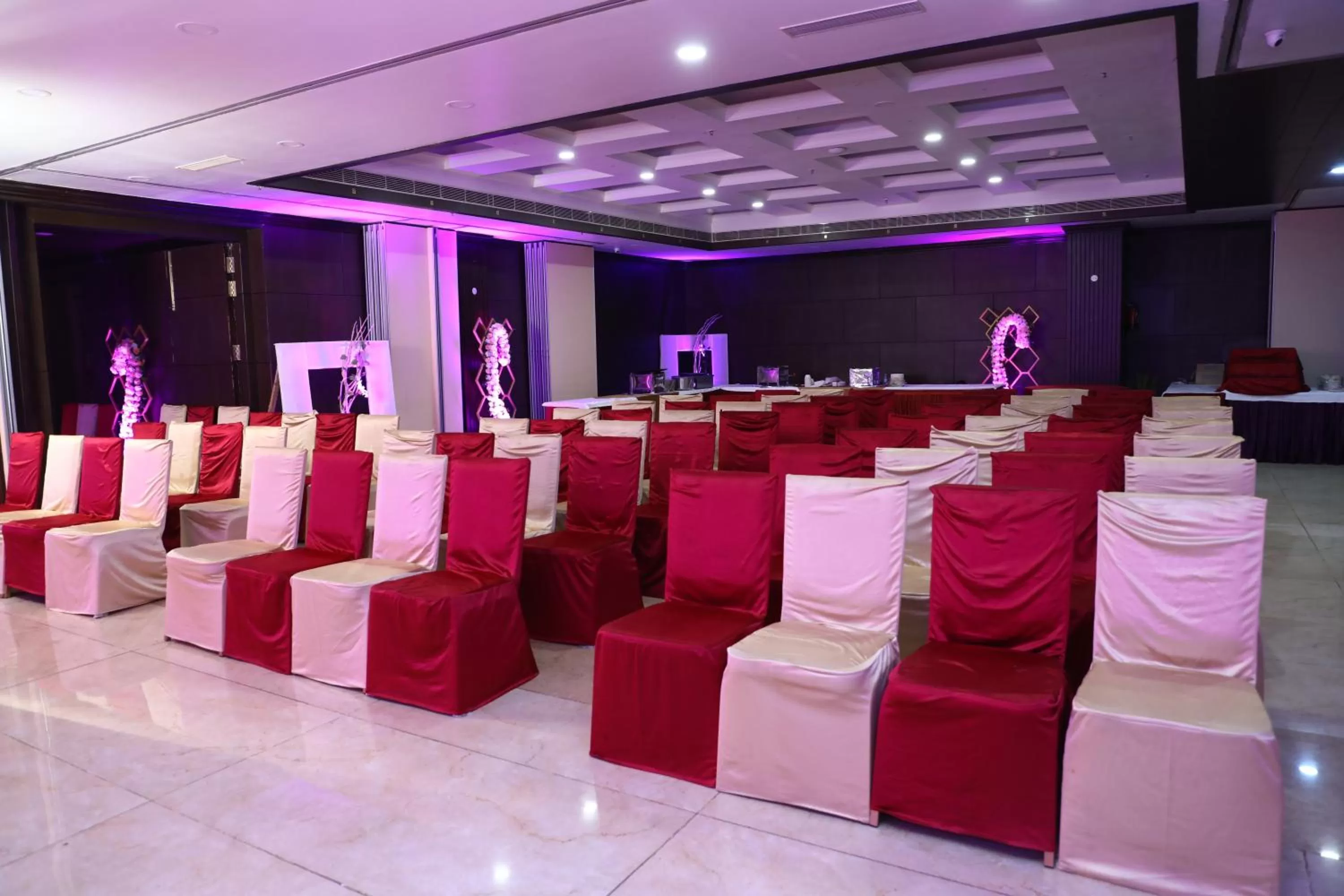 Banquet/Function facilities in Hotel Atithi