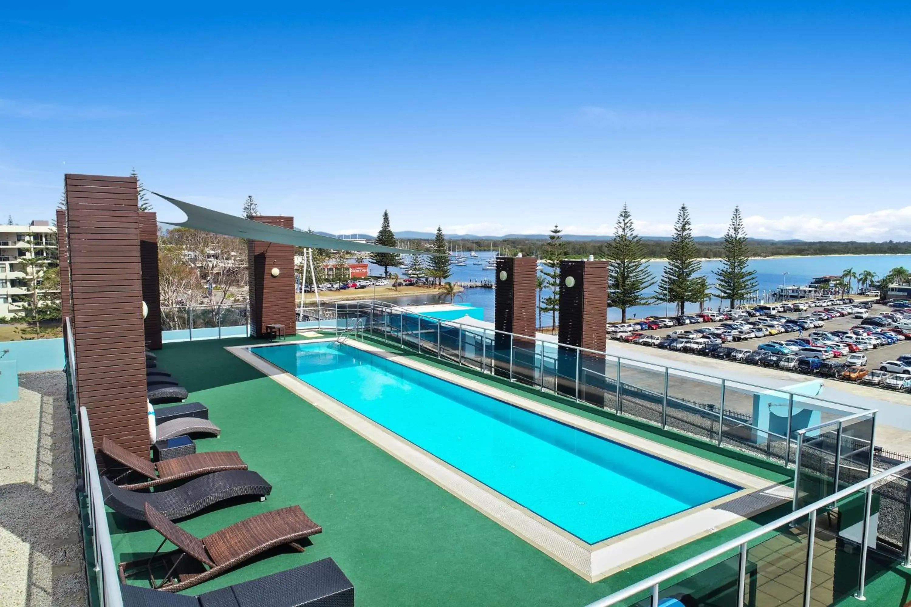 Patio, Swimming Pool in Mantra Quayside Port Macquarie