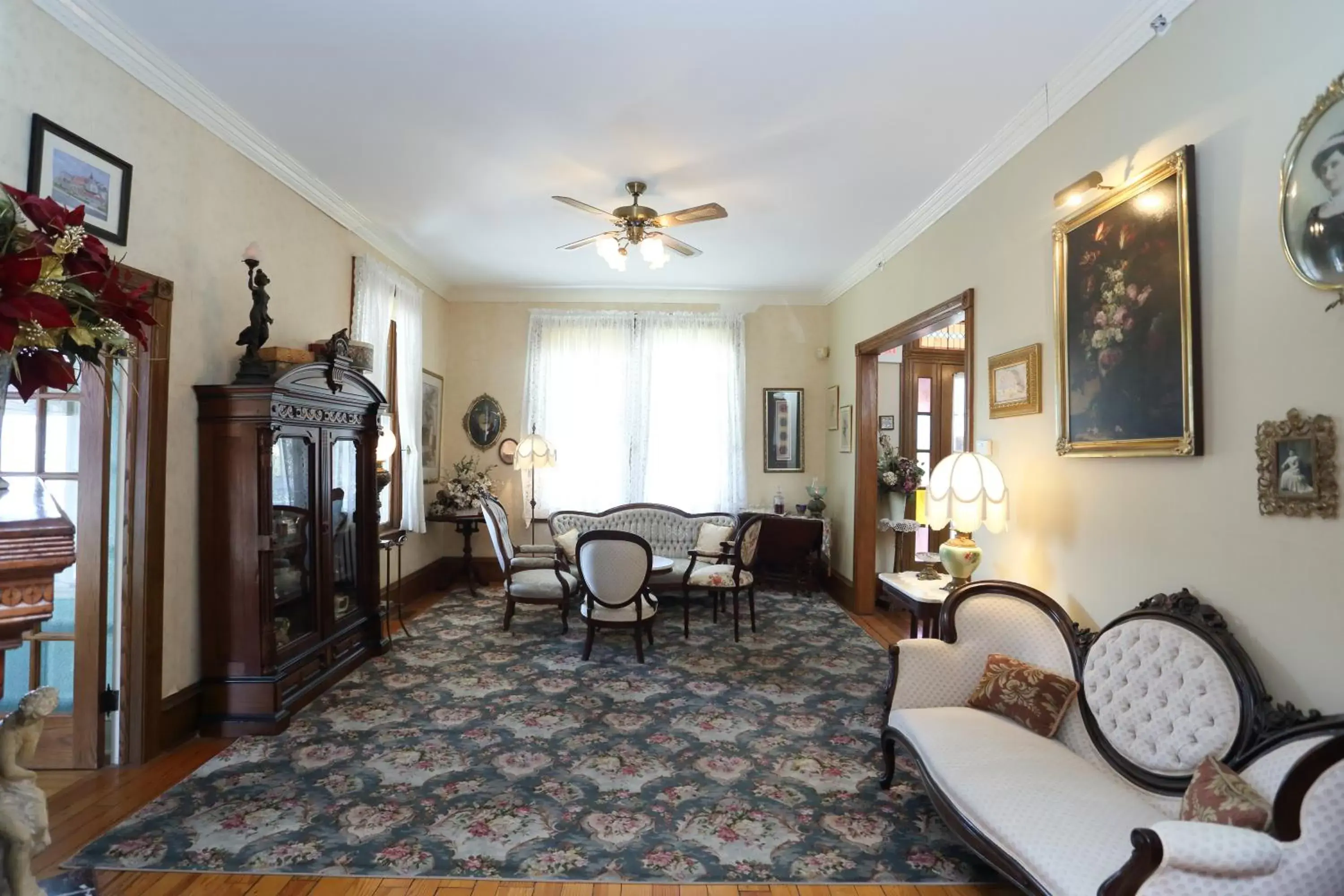 Living room, Seating Area in Beauclaires Bed & Breakfast