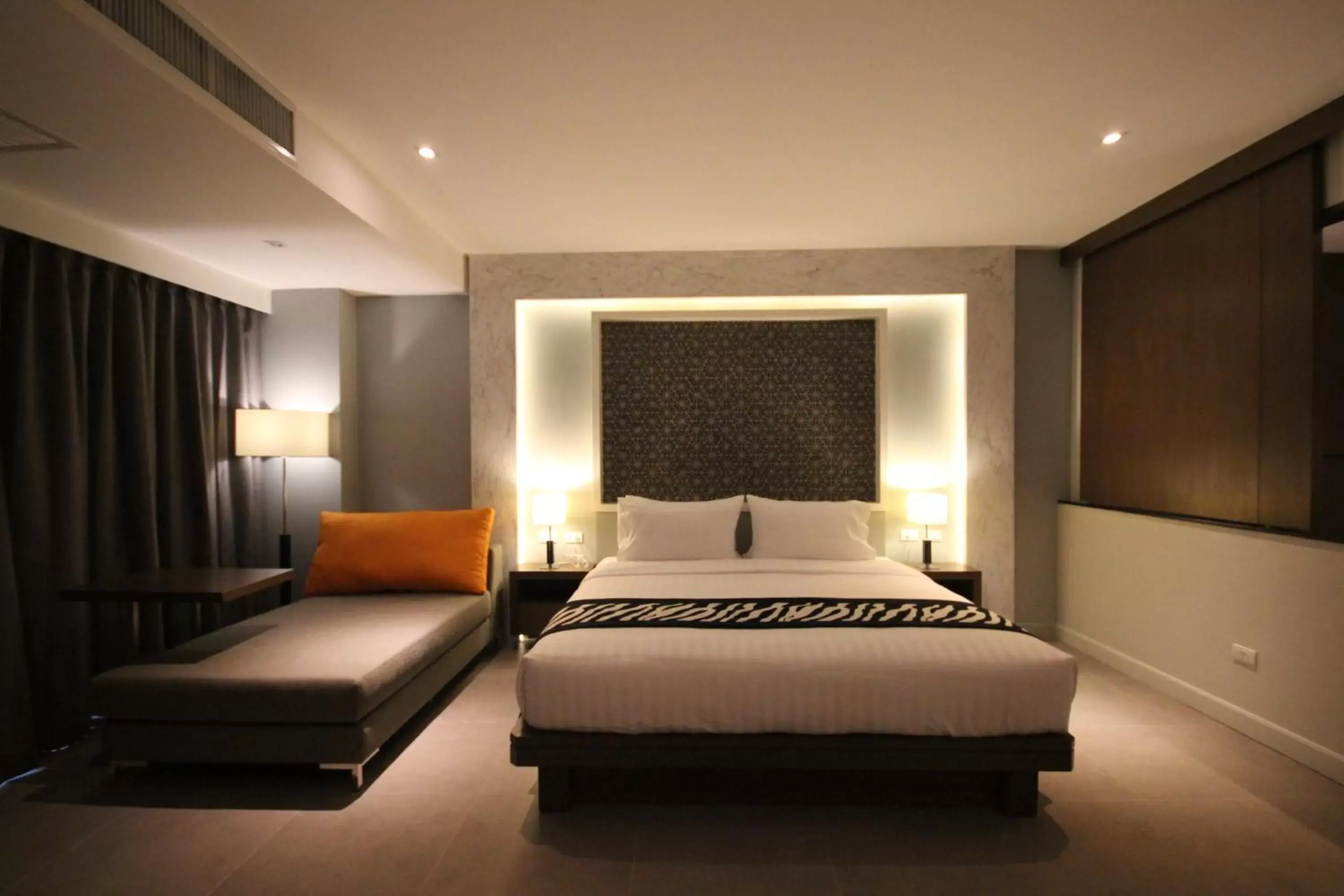 Bed in Season Five Hotel "SHA Certified"