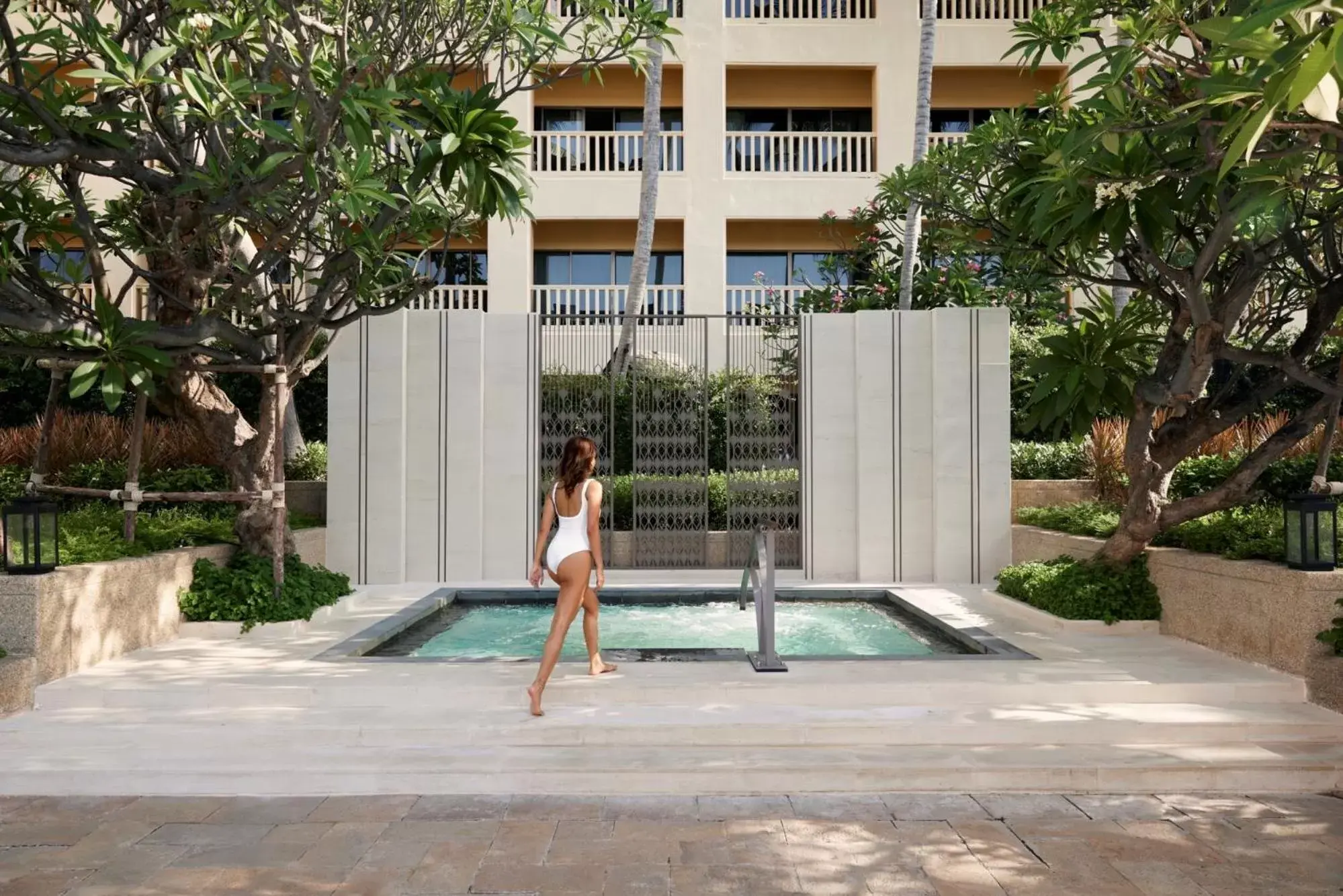 Swimming pool in Dusit Thani Hua Hin Swimming pool in Dusit Thani Hua Hin